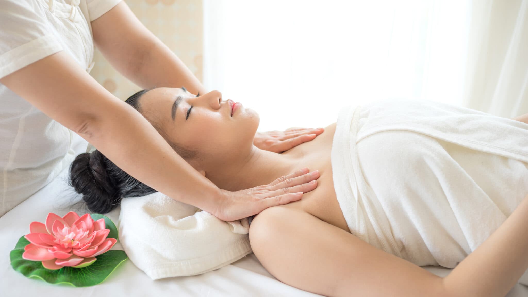 Thai Silk Massage – Thai Massage in Geneva