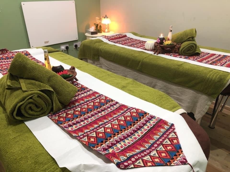 Nisa Thai Massage & Spa - Victoria – Thai massage in London