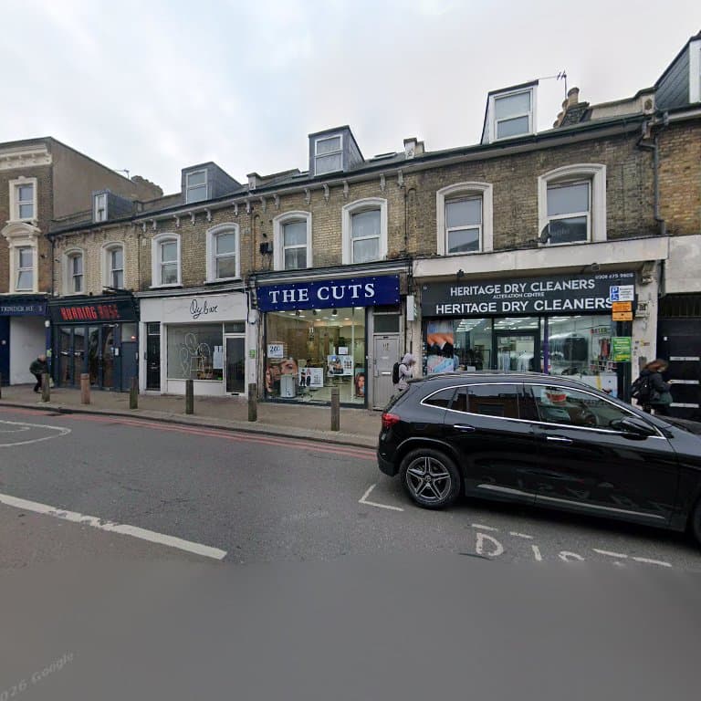 Photo 3 of The Cuts Beauty & Massage in Balham London