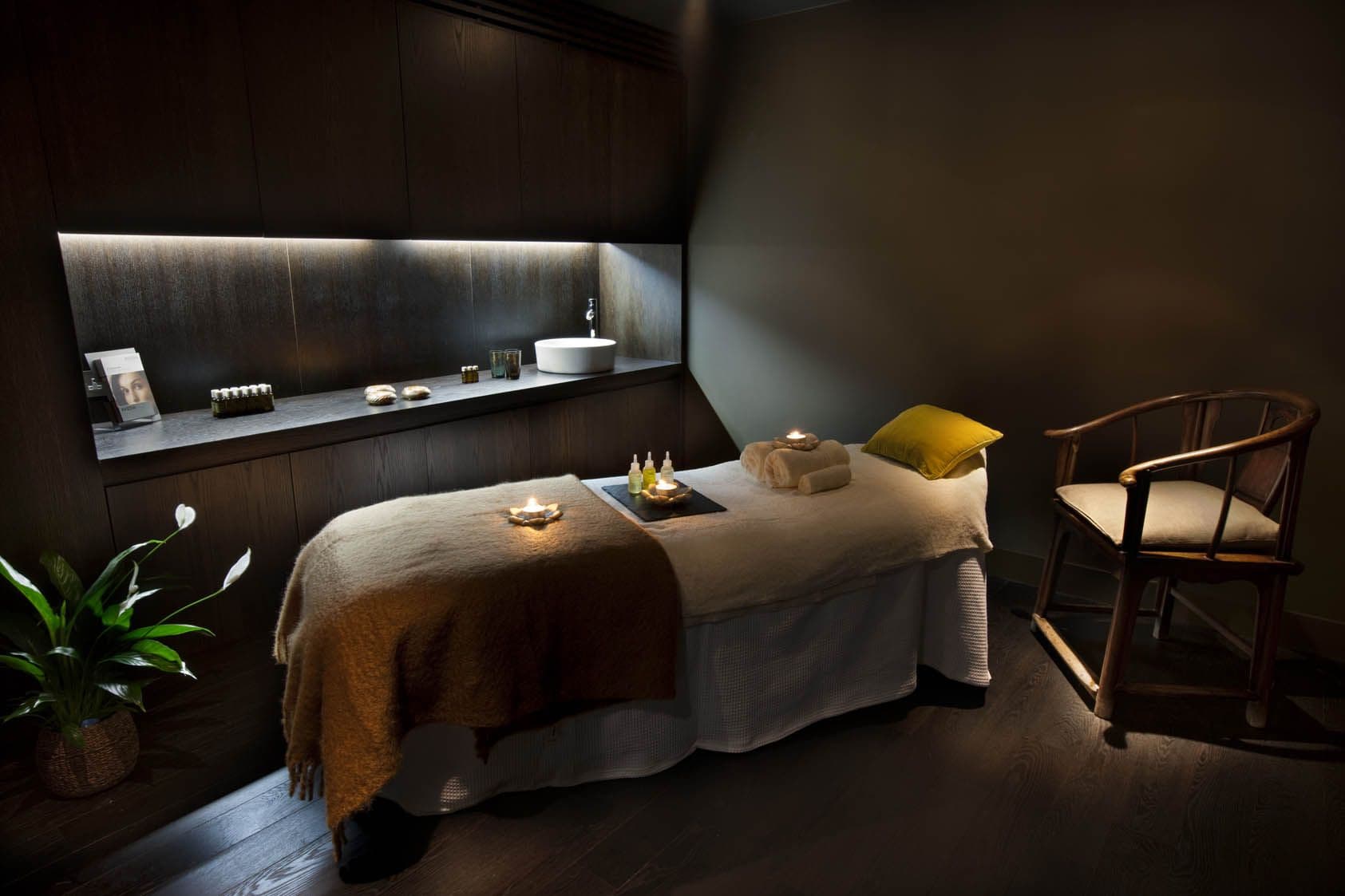 £30 BEST MALE THERAPIST IN CALL OUT CALL BIRMIGHAM – Thai massage in Birmingham