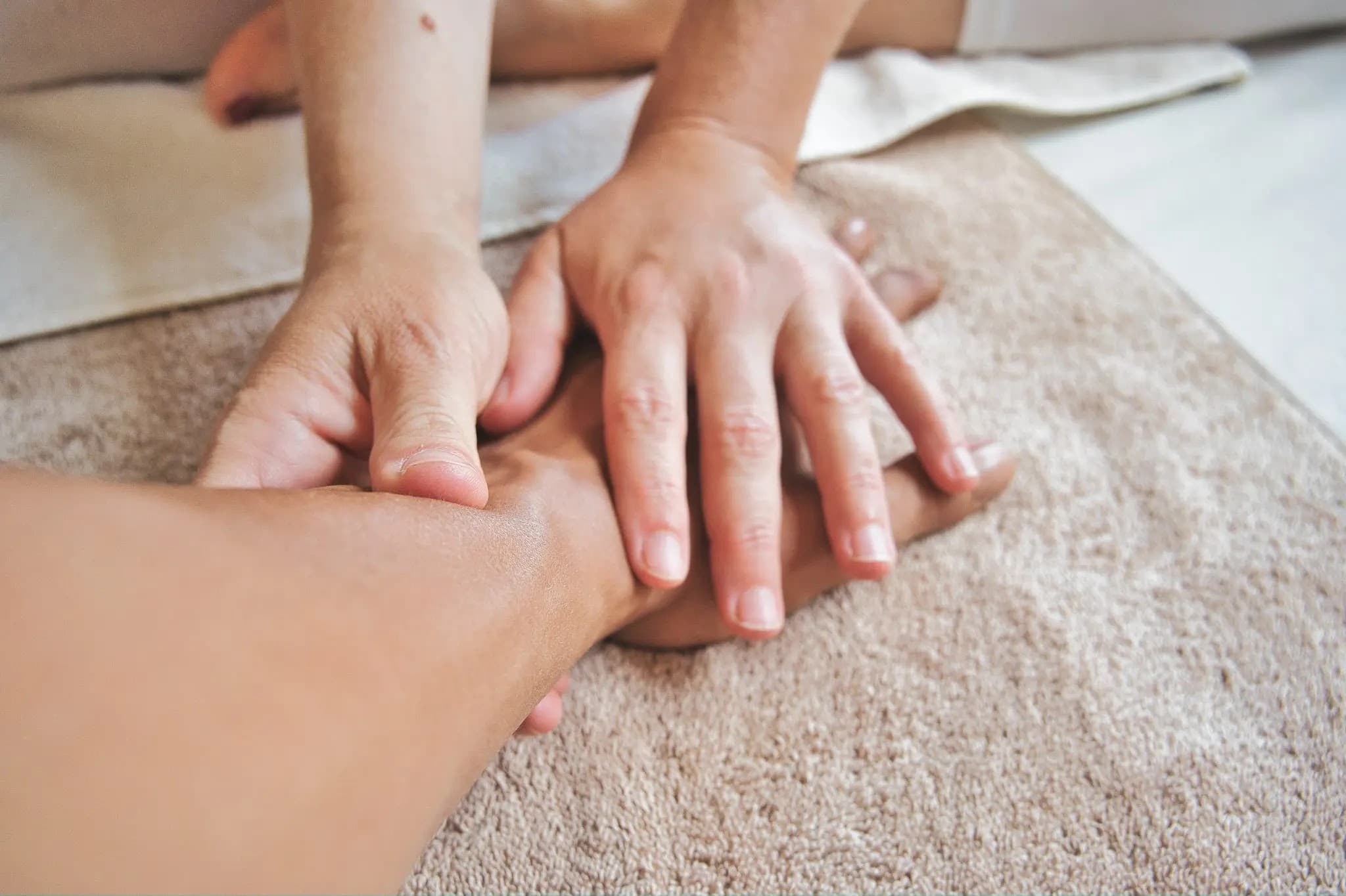 Ria Thai Yoga Massage Service For Females