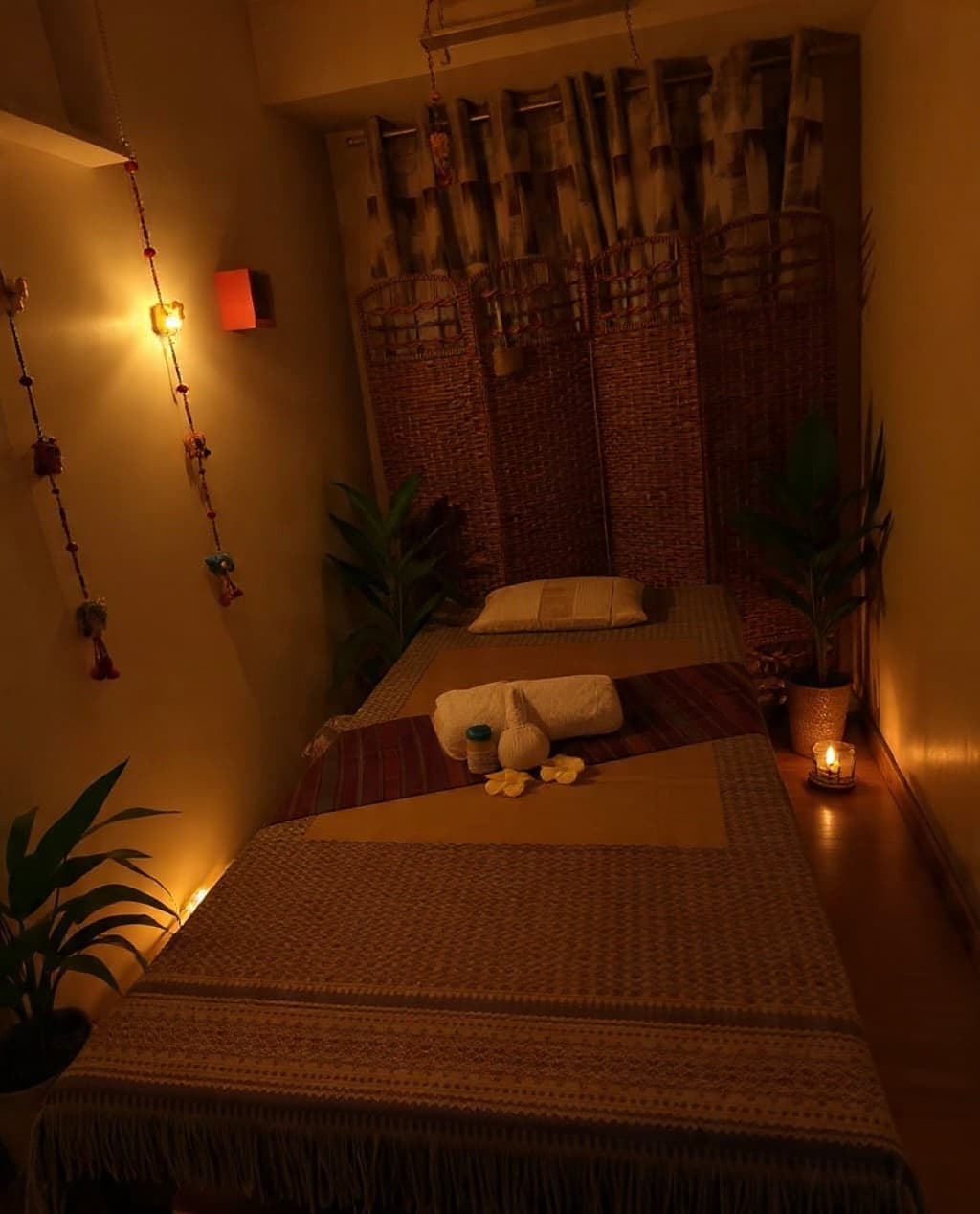 Thai Lotus Massage By Ooy – Thai massage in Swansea