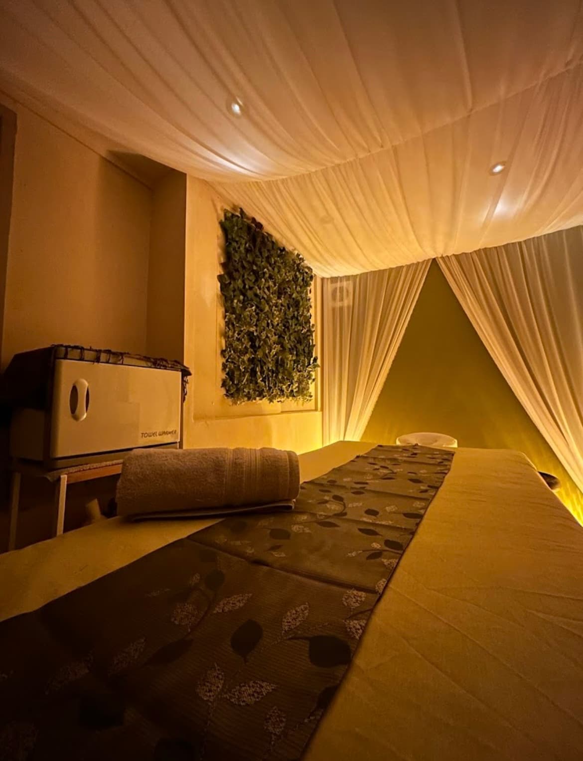 Gedhawa Thai Wellness Spa - Authentic Thai Massage & Beauty Bristol – Thai massage in Bristol
