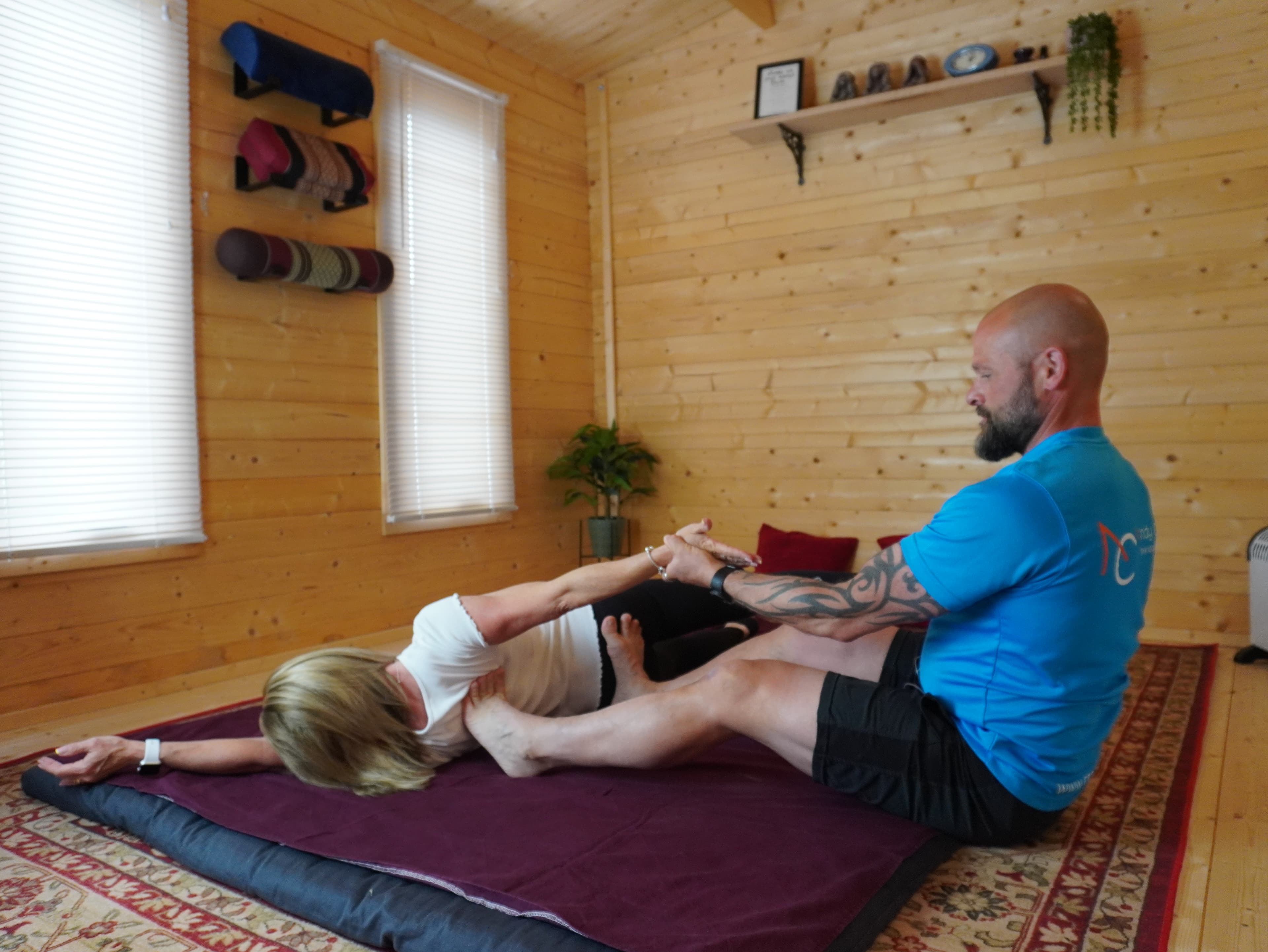 Andy Cross Thai Yoga Massage – Thai massage in Northampton