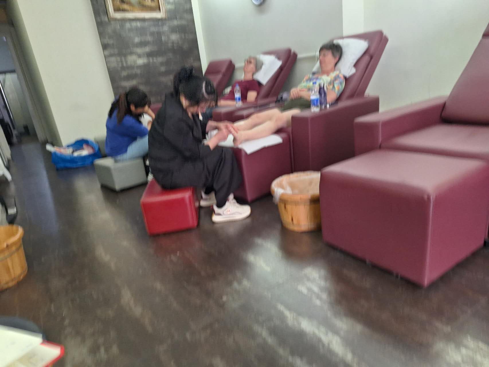 Asian massage foot massage NILI massaggio cinese ,piedicure curativo – massaggio thai in Rome