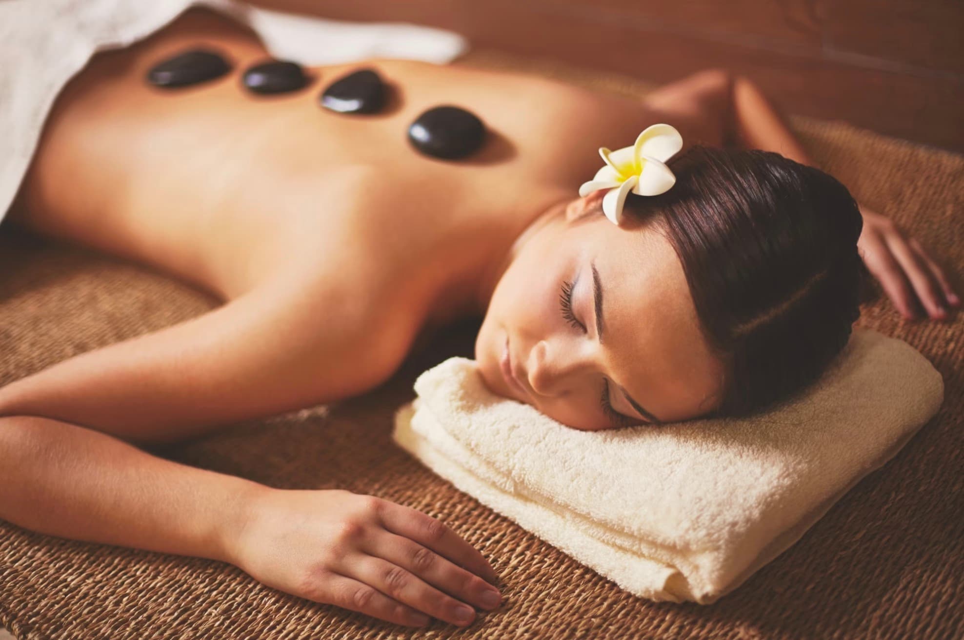Centro Massaggio cinese zona Prati estetica pedicure manicure nails roma – massaggio thai in Rome