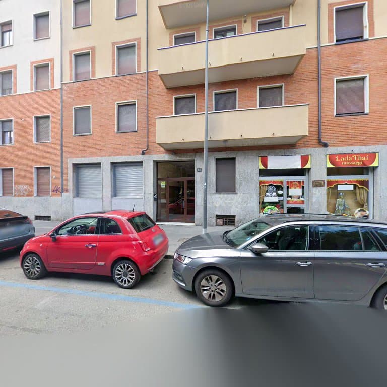 Lada Thai massage – massaggio thai in Milan