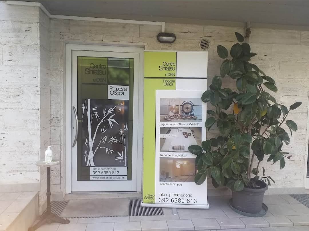 Proposta Olistica - Massaggio Shiatsu Professionale – massaggio thai in Verona