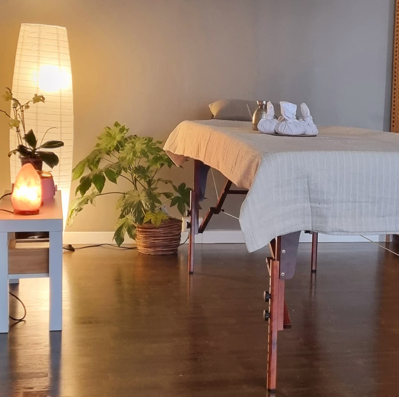 Foto 2 di La Mandorla Ayurveda Massaggi e trattamenti Ayurvedici Massaggi Thai e Hata Yoga - Di Daniela Gelli
