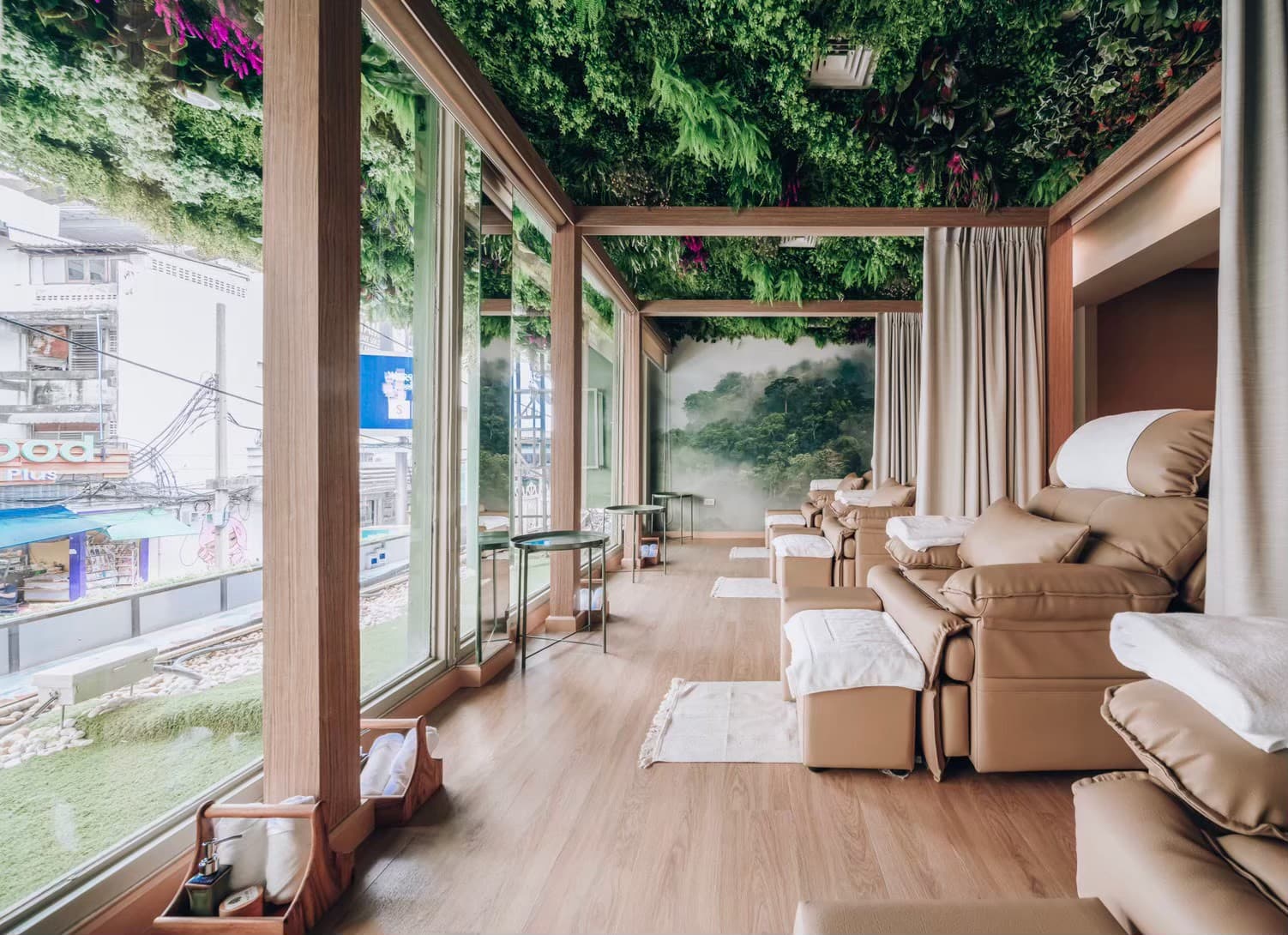 Nature Thai Massage @siam soi6 – นวดแผนไทย in Bangkok