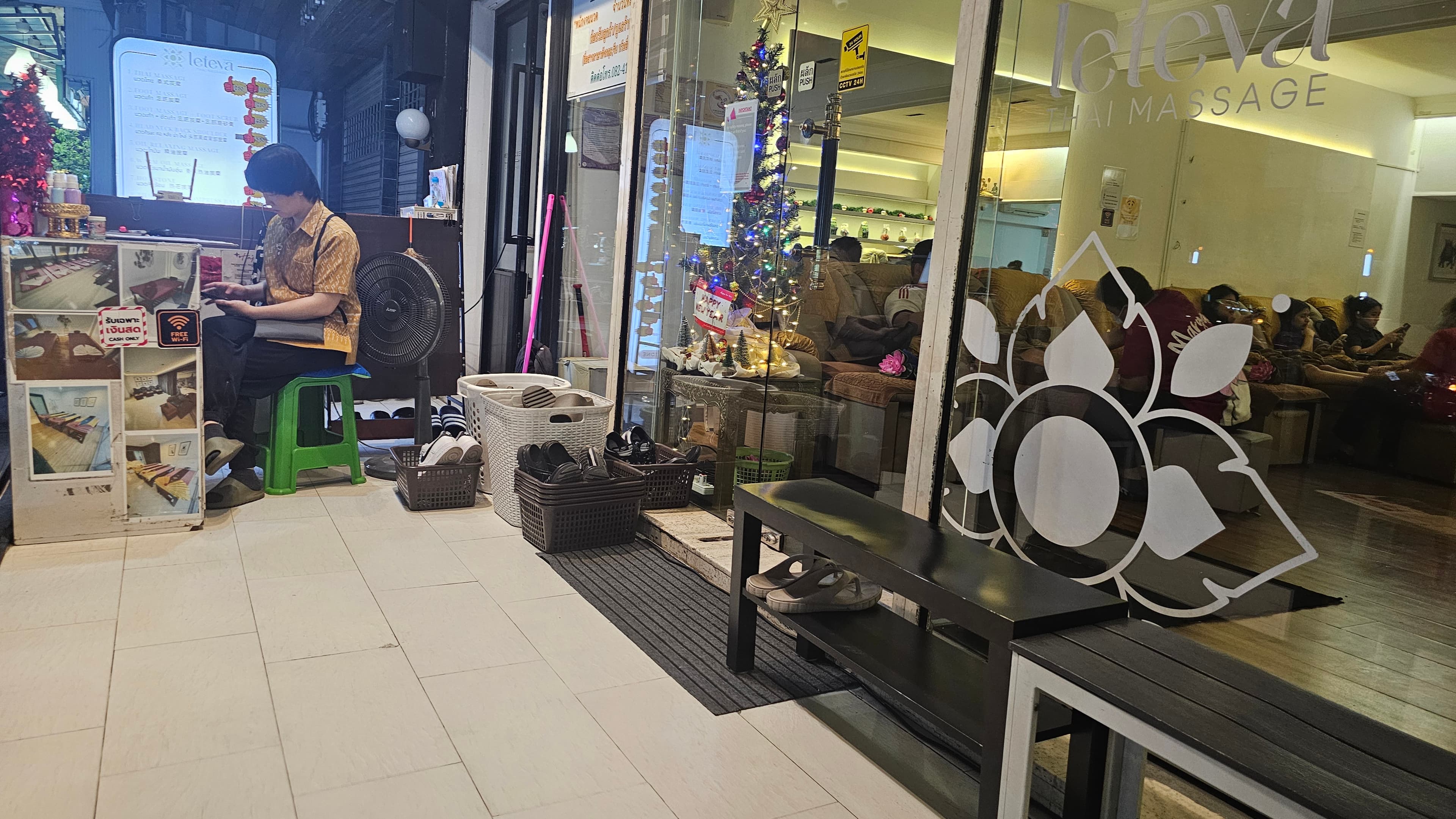 Leteva Thai Massage – นวดแผนไทย in Bangkok