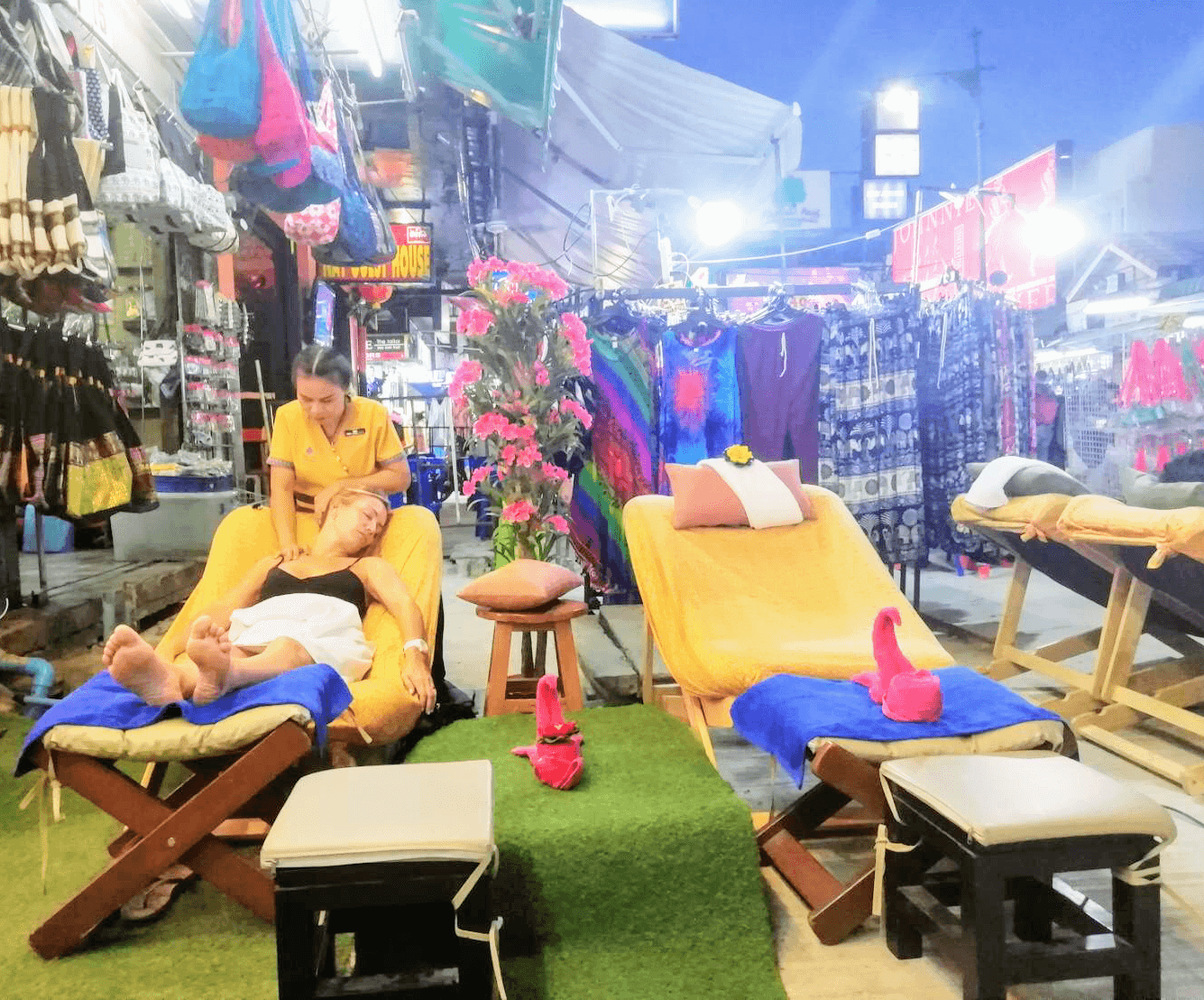 Thai Thai Heal Massage – นวดแผนไทย in Bangkok