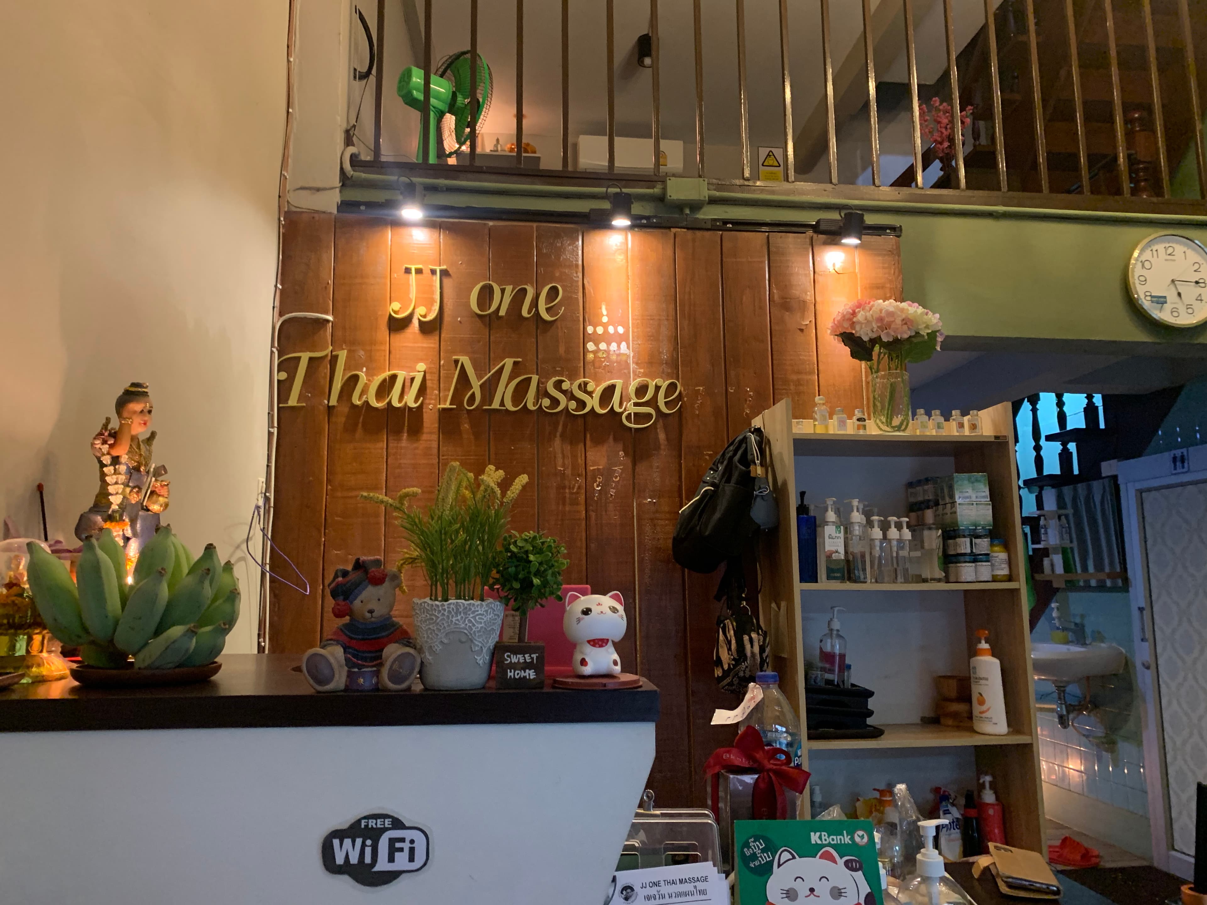 ภาพ 3 ของ jj one Thai massage นวดแผนไทย เจเจวัน