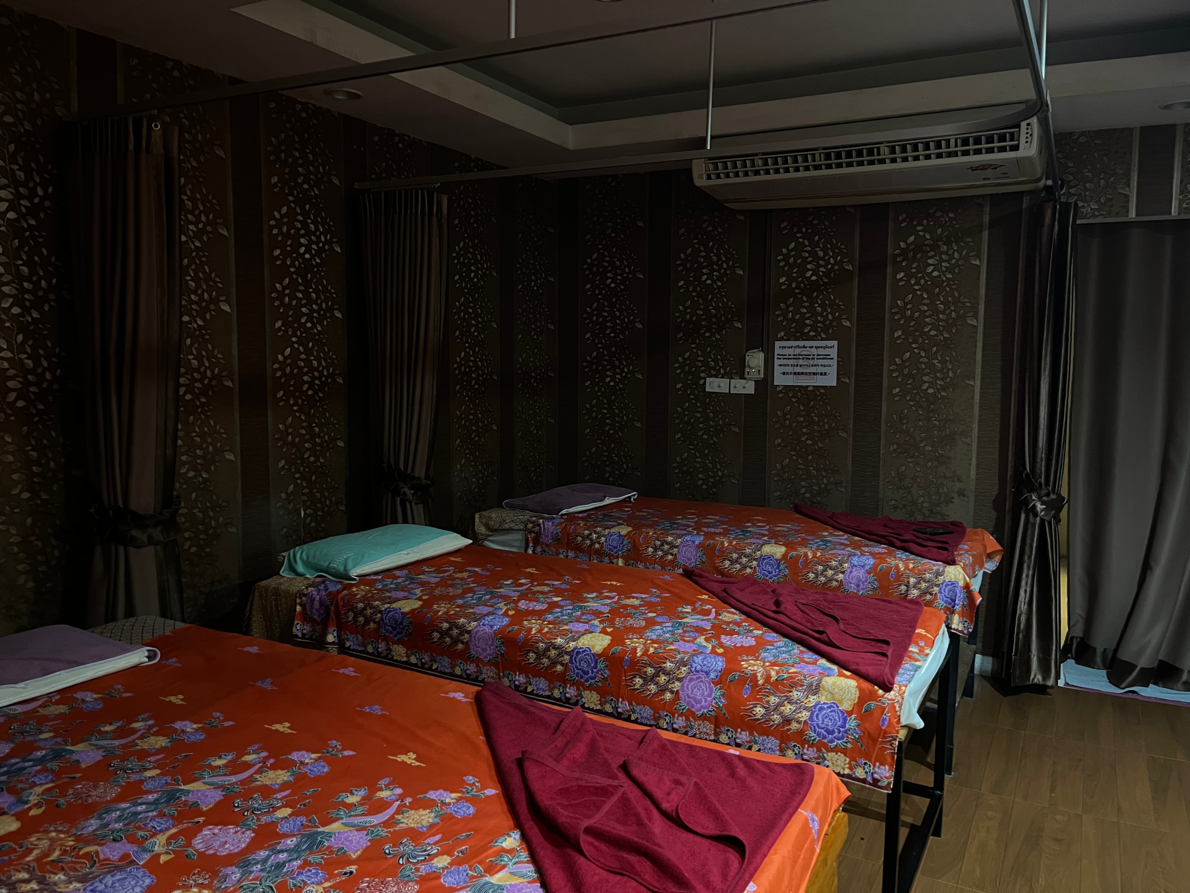 Health Thai Massage – นวดแผนไทย in Pratumnak