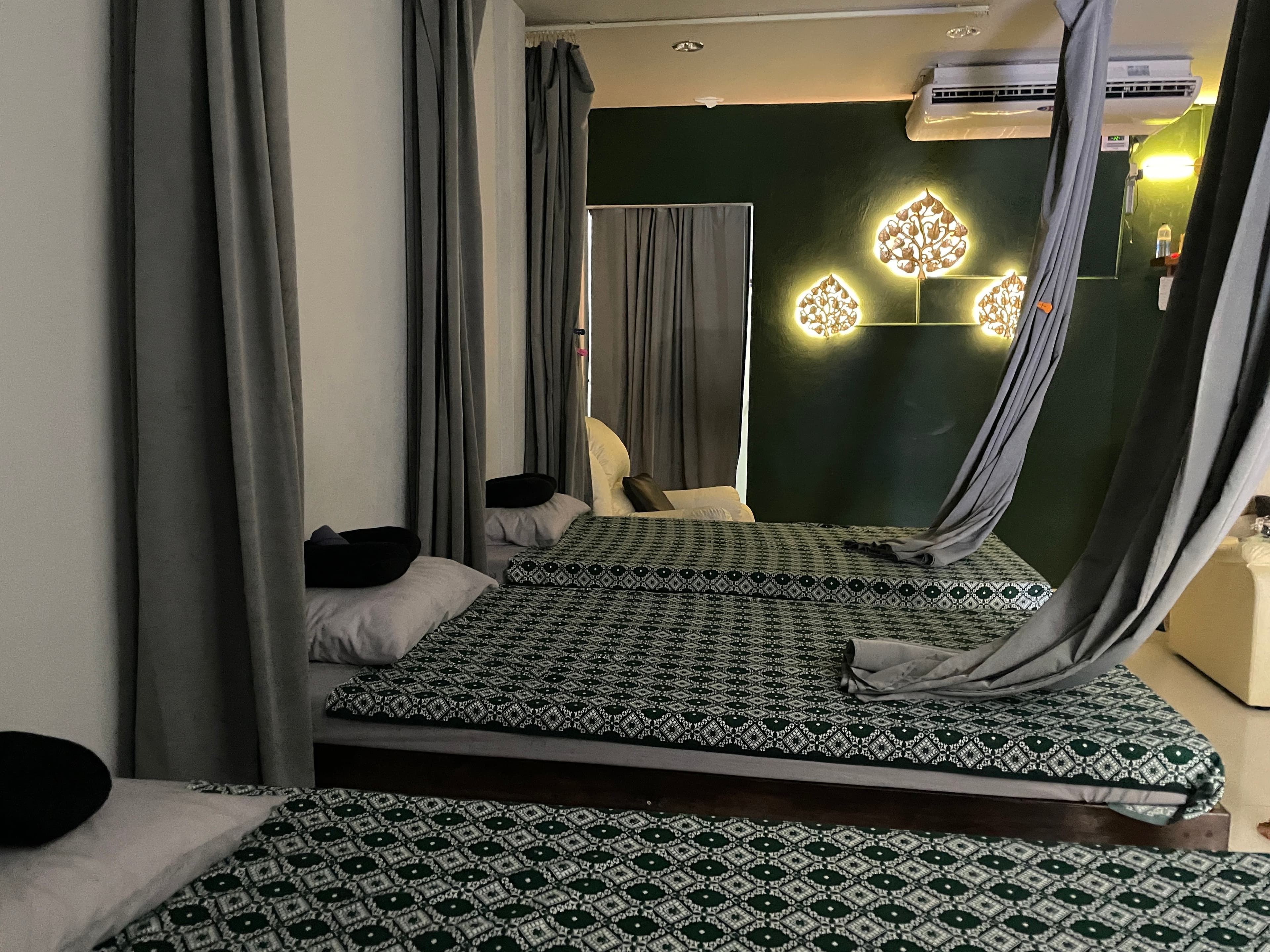 Emerald Thai Massage – นวดแผนไทย in Krabi