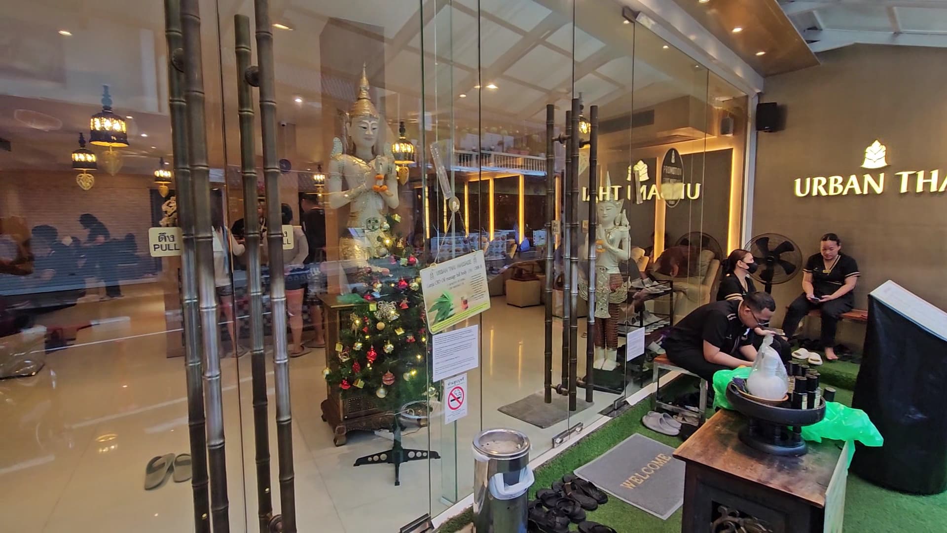 ภาพ 3 ของ Urban Thai
