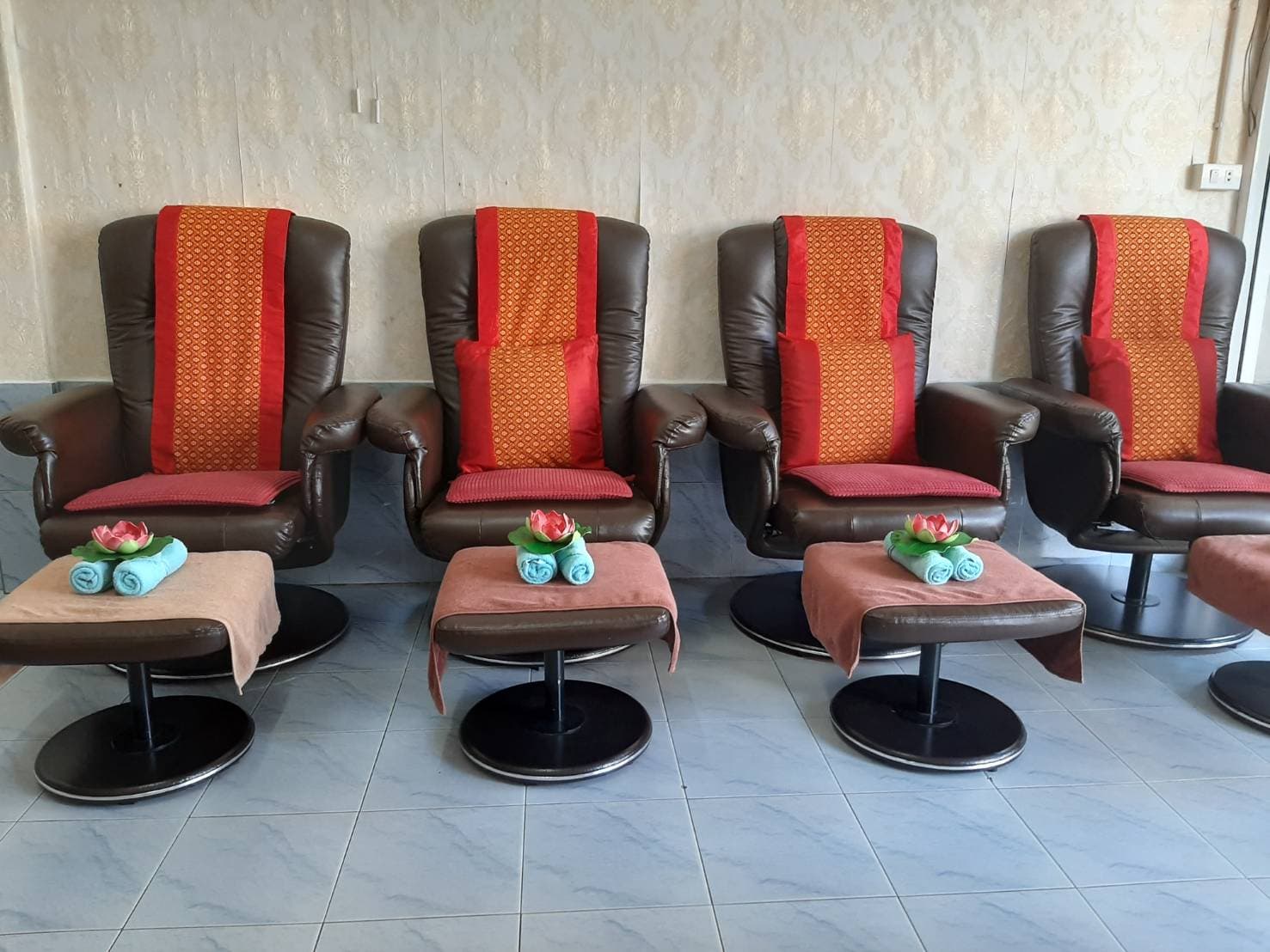 Royal Sky Thai Massage (next to Trattoria by Andreas) – นวดแผนไทย in Hua Hin