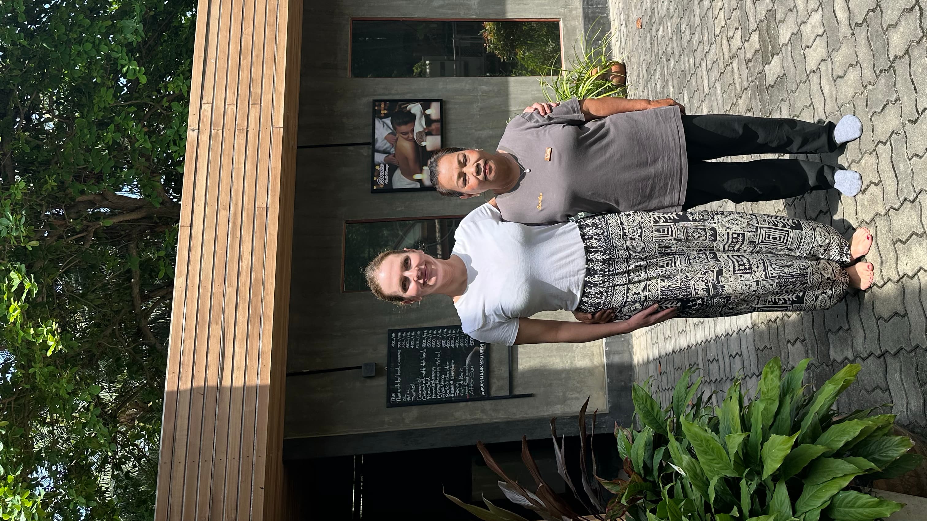 ภาพ 2 ของ Sandee Massage