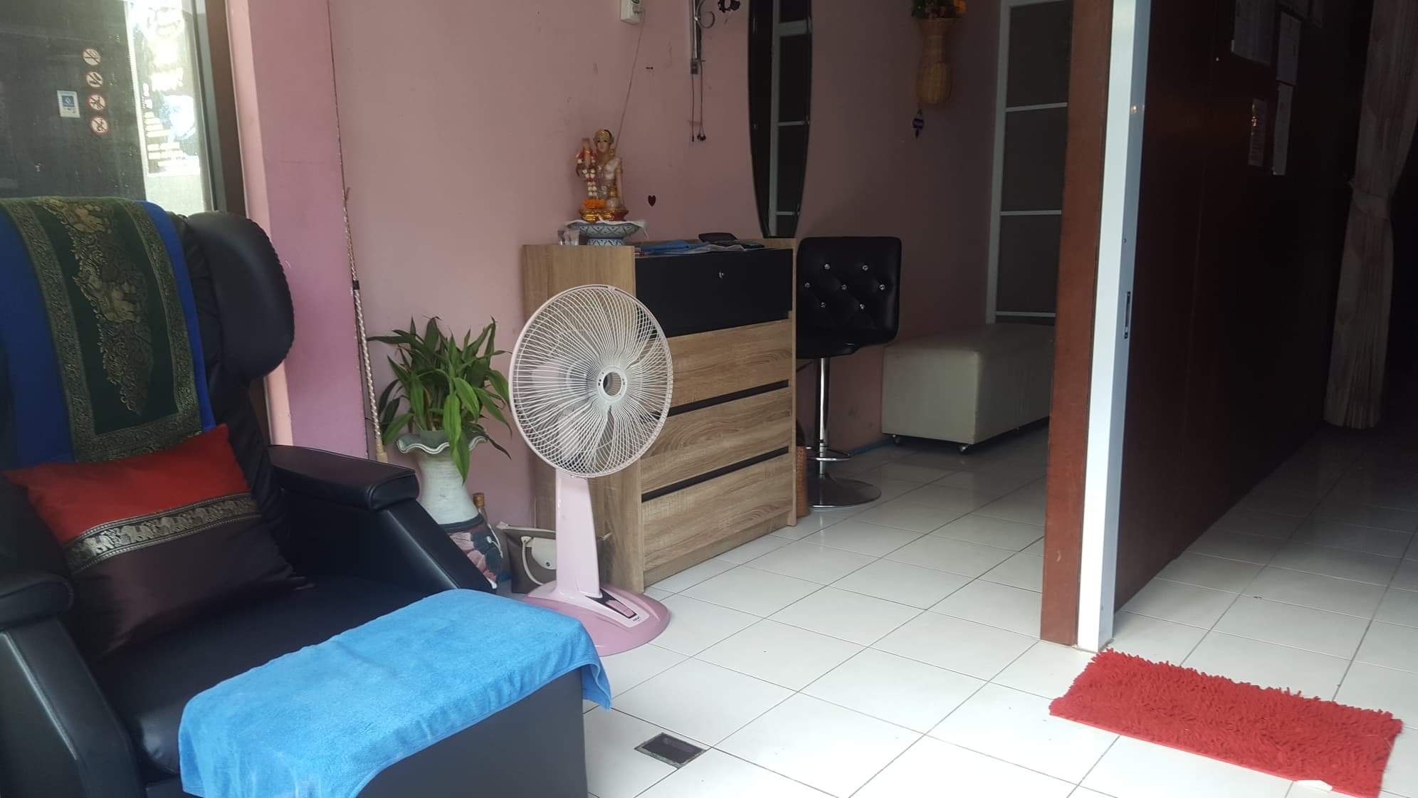 Jinna's Massage – นวดแผนไทย in Koh Phangan