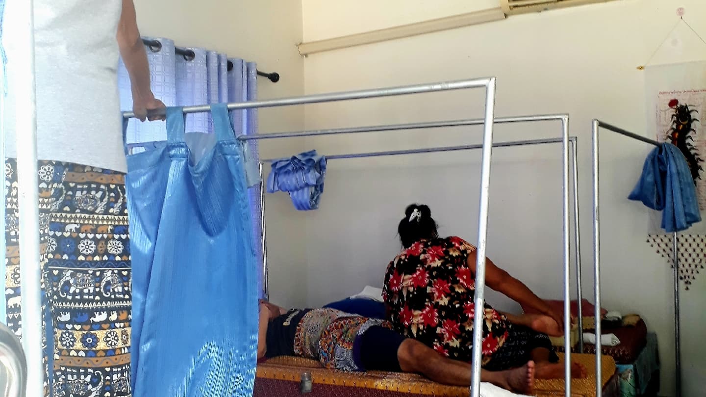 Penn Health Massage – นวดแผนไทย in Surat Thani
