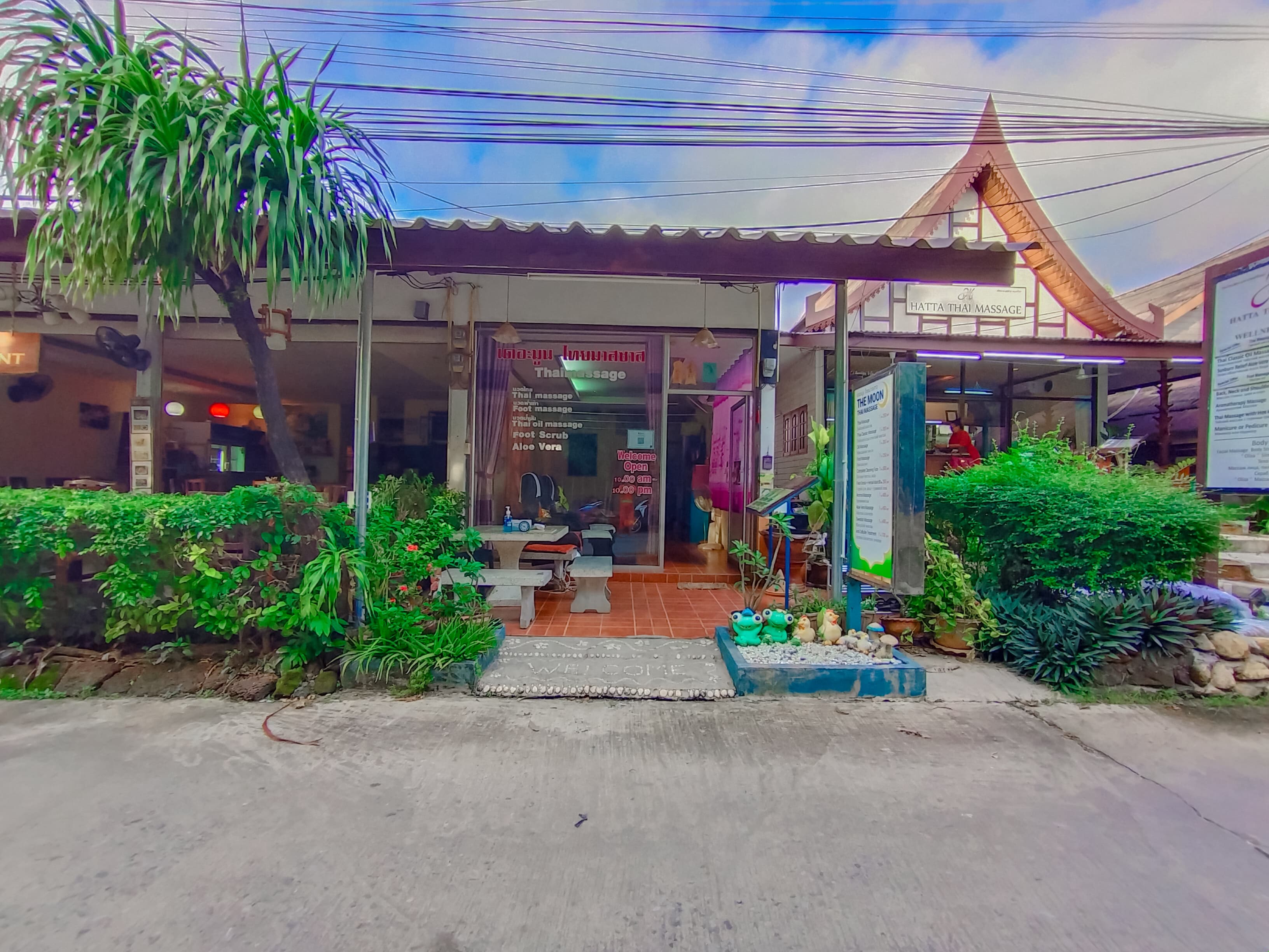 The Moon Thai Massage – นวดแผนไทย in Koh Chang