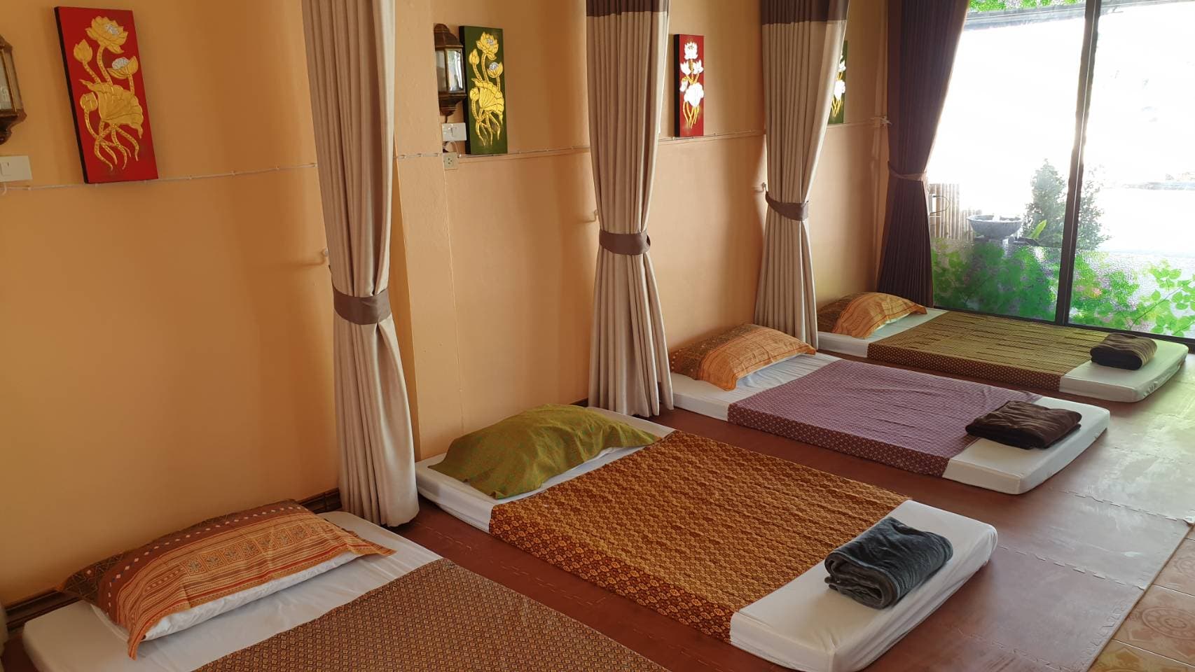 ภาพ 2 ของ Take a rest Thai massage
