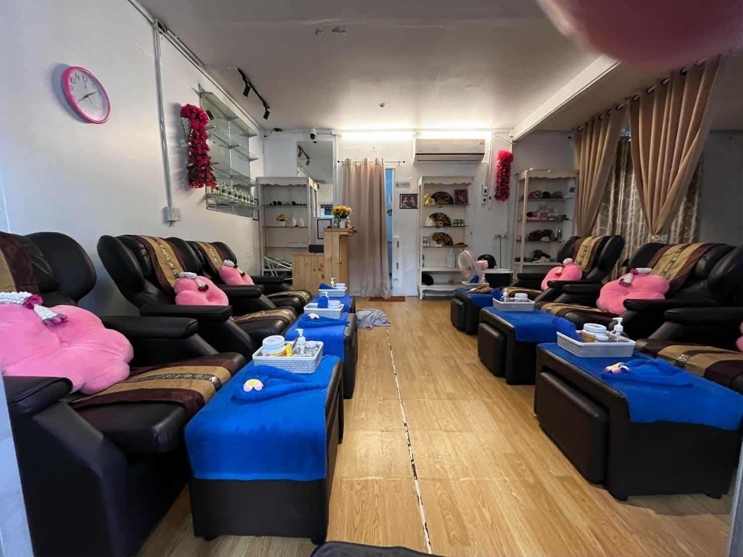 ภาพ 3 ของ DG Thai Massage