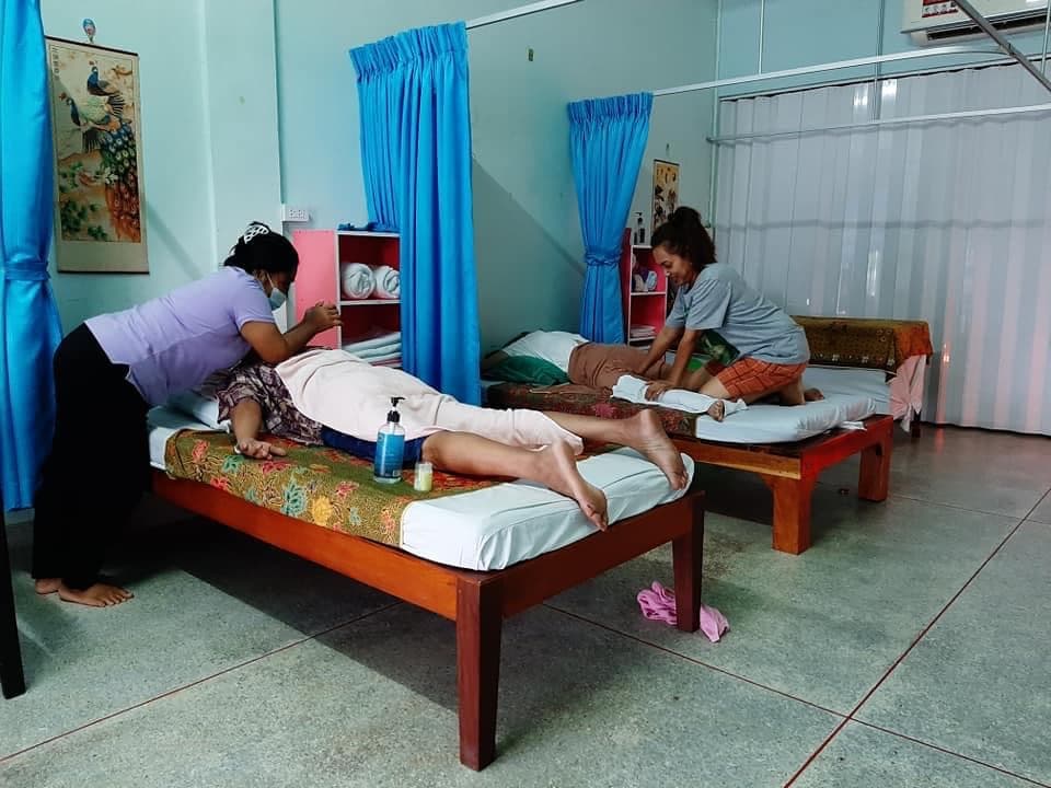ภัทราวดี นวดเพื่อสุขภาพ thai masazz – นวดแผนไทย in Surat Thani