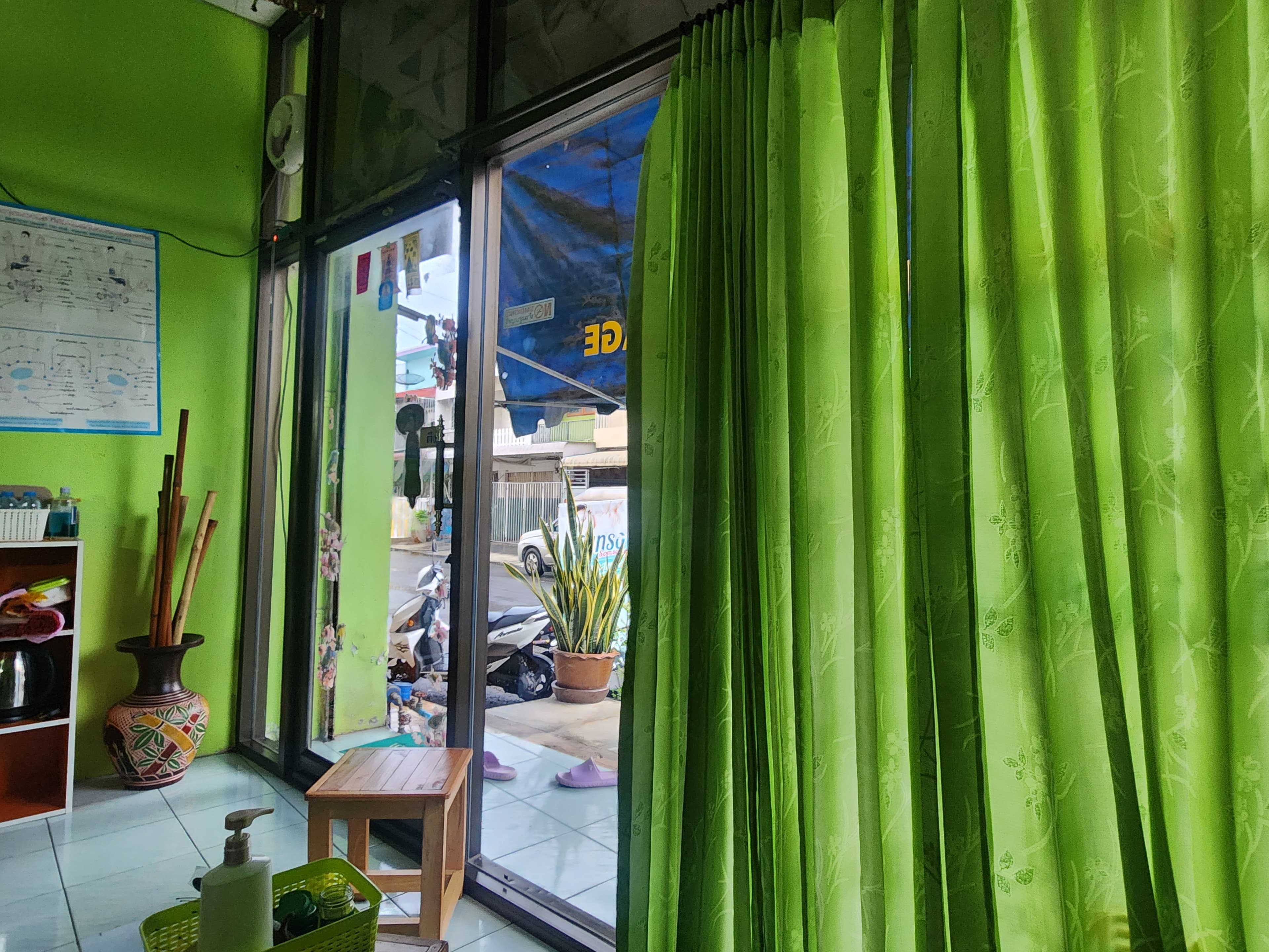 ภาพ 2 ของ สมทรง นวดเพื่อสุขภาพ