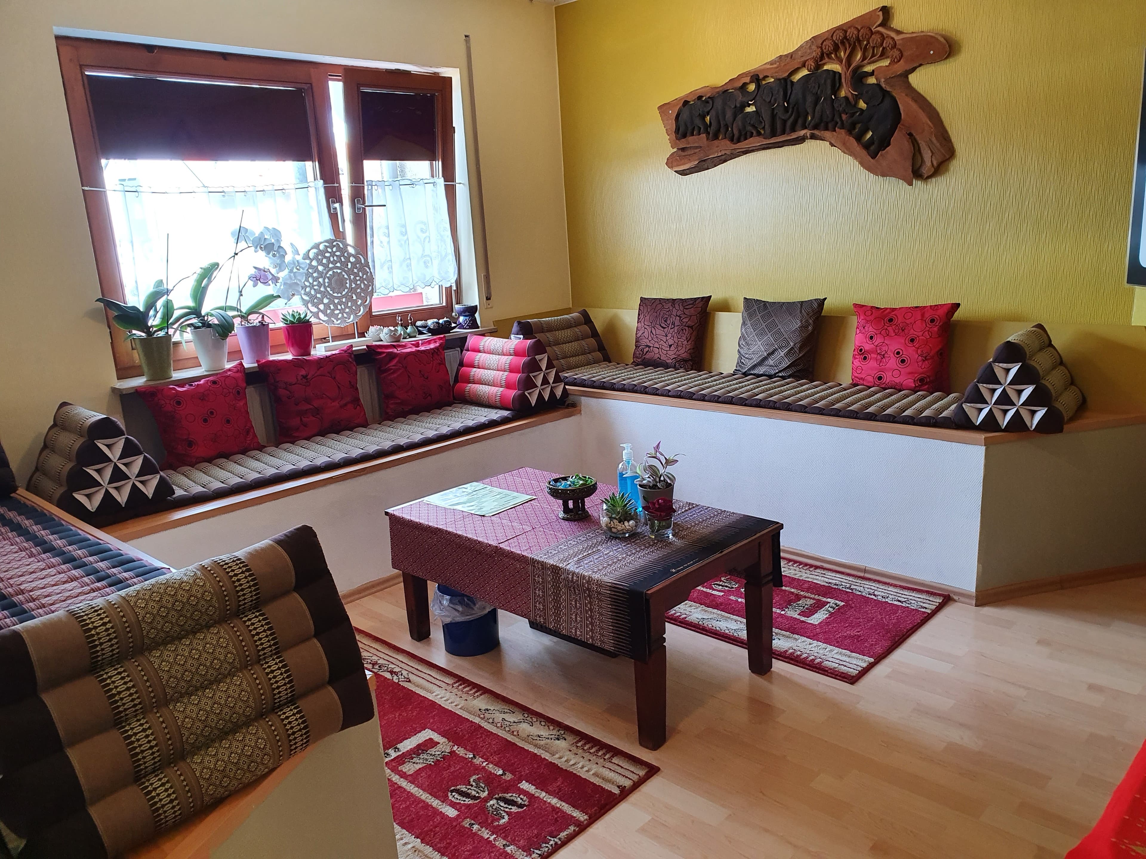 By Tong mot's Thaimassage – Thai Massage in Schorndorf