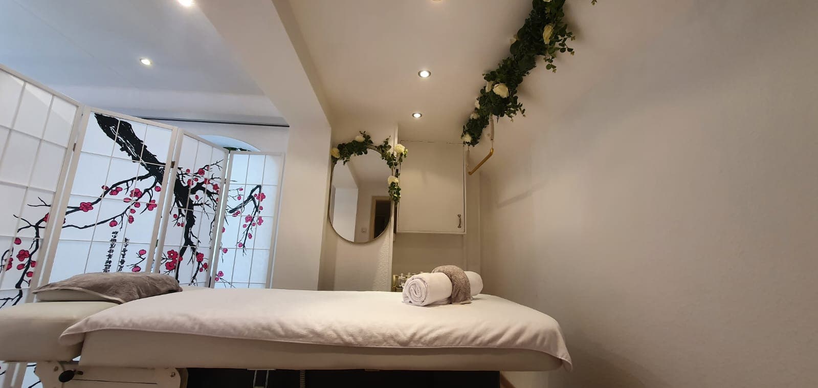 Foto 3 von Tawan Wellness Thai-Massage & Waxing-Kosmetik