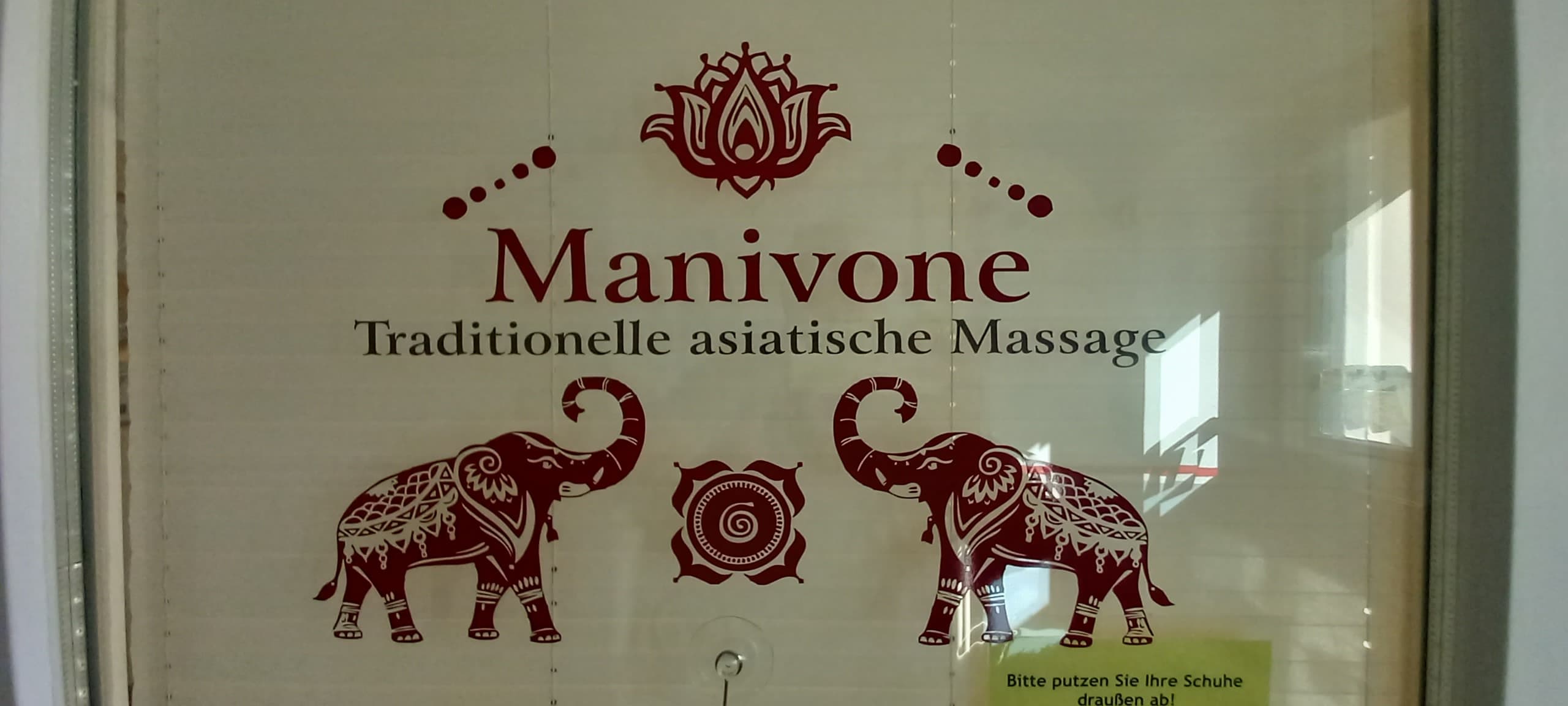 Manivone | Traditionelle Asiatische Massage - Manivone https://massagemanivone.de/ – Thai Massage in Neuruppin