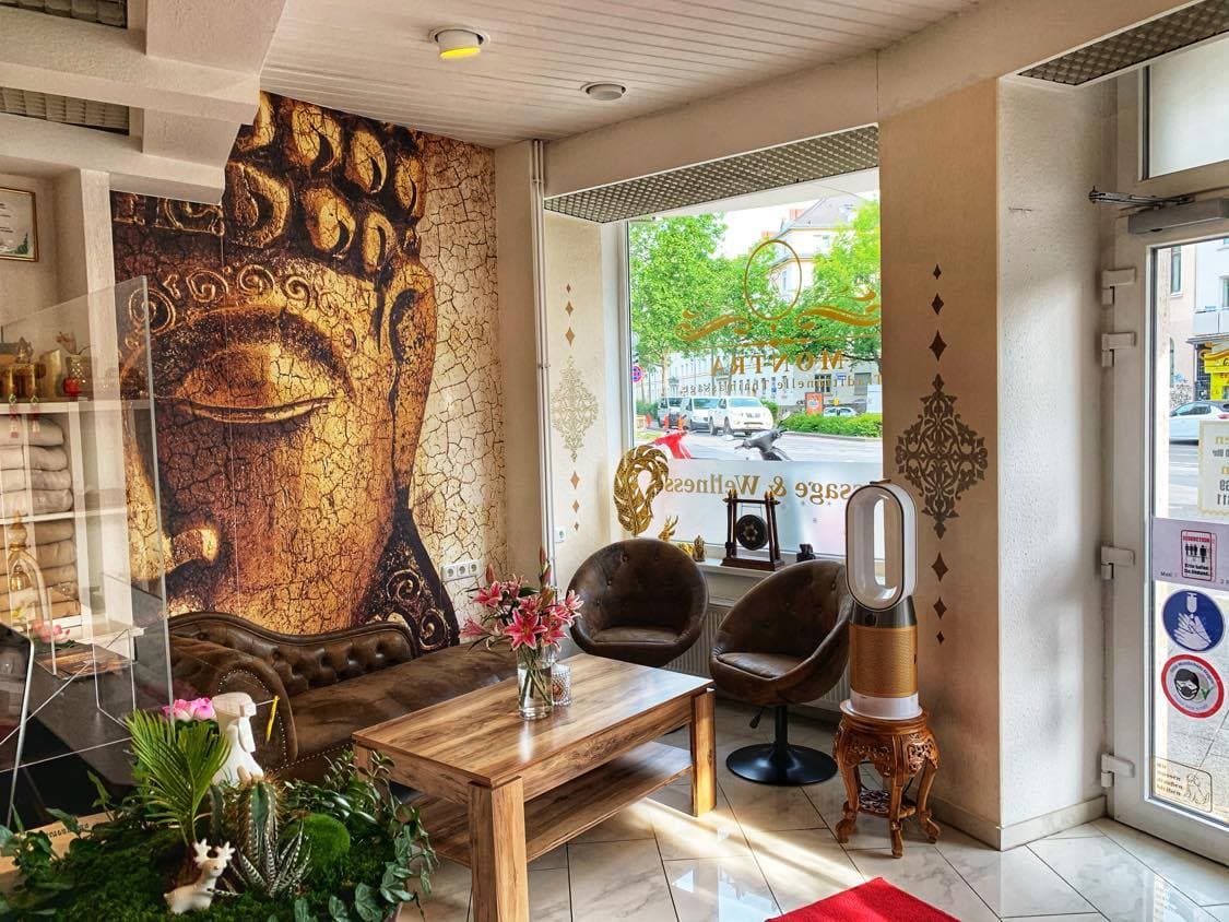 Montra traditionelle Thaimassage – Thai Massage in Wiesbaden