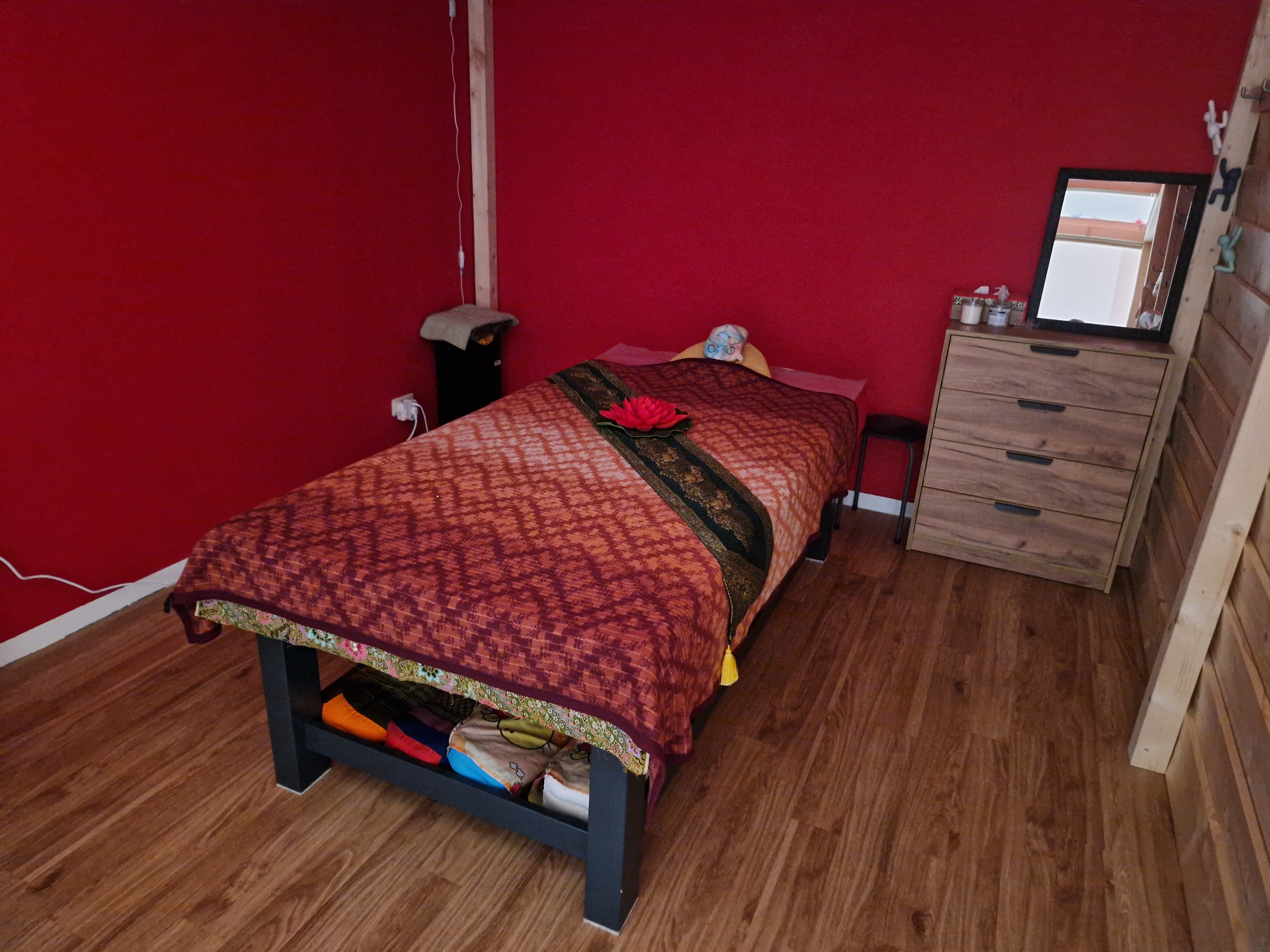 Konnipha Thai Massage – Thai Massage in Wiesbaden