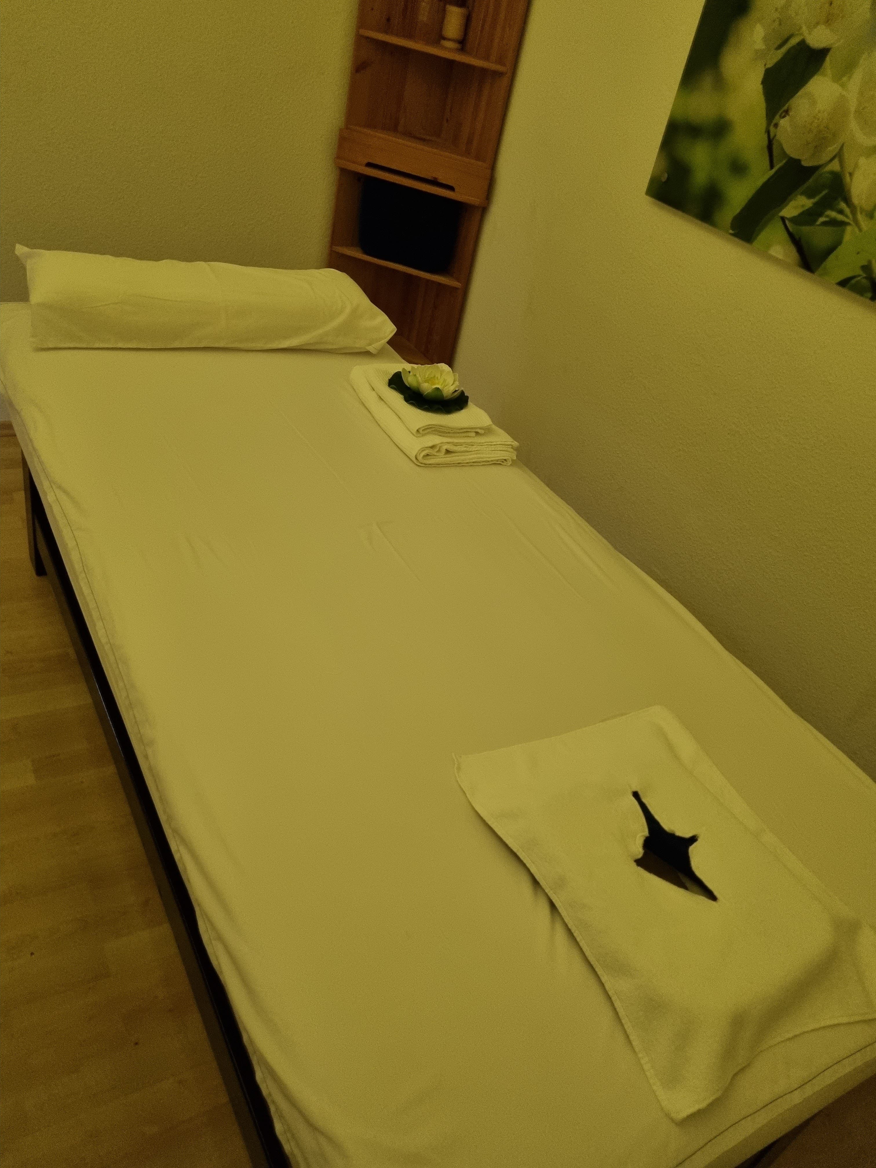Foto 3 von Phanumat Thai-Massagen GmbH