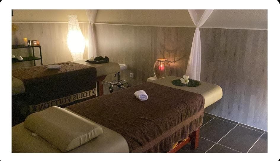 Foto 3 von Traumoase bei Gül, Massage Wellnessmassagen ,, Thaimassage & Energetische Behandlung/ Spa, Whirlpool, Head Spa