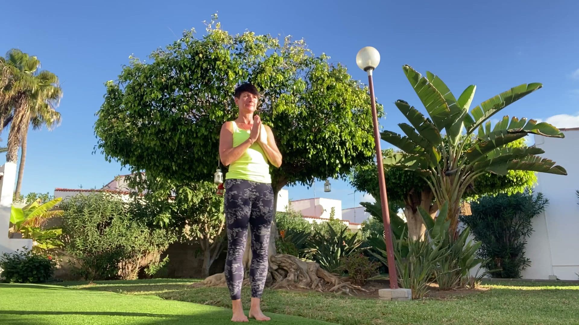 YOGAMEER - Yoga Thai Massagen und Beste Yoga Coach Corinna Lange – Thai Massage in Rostock