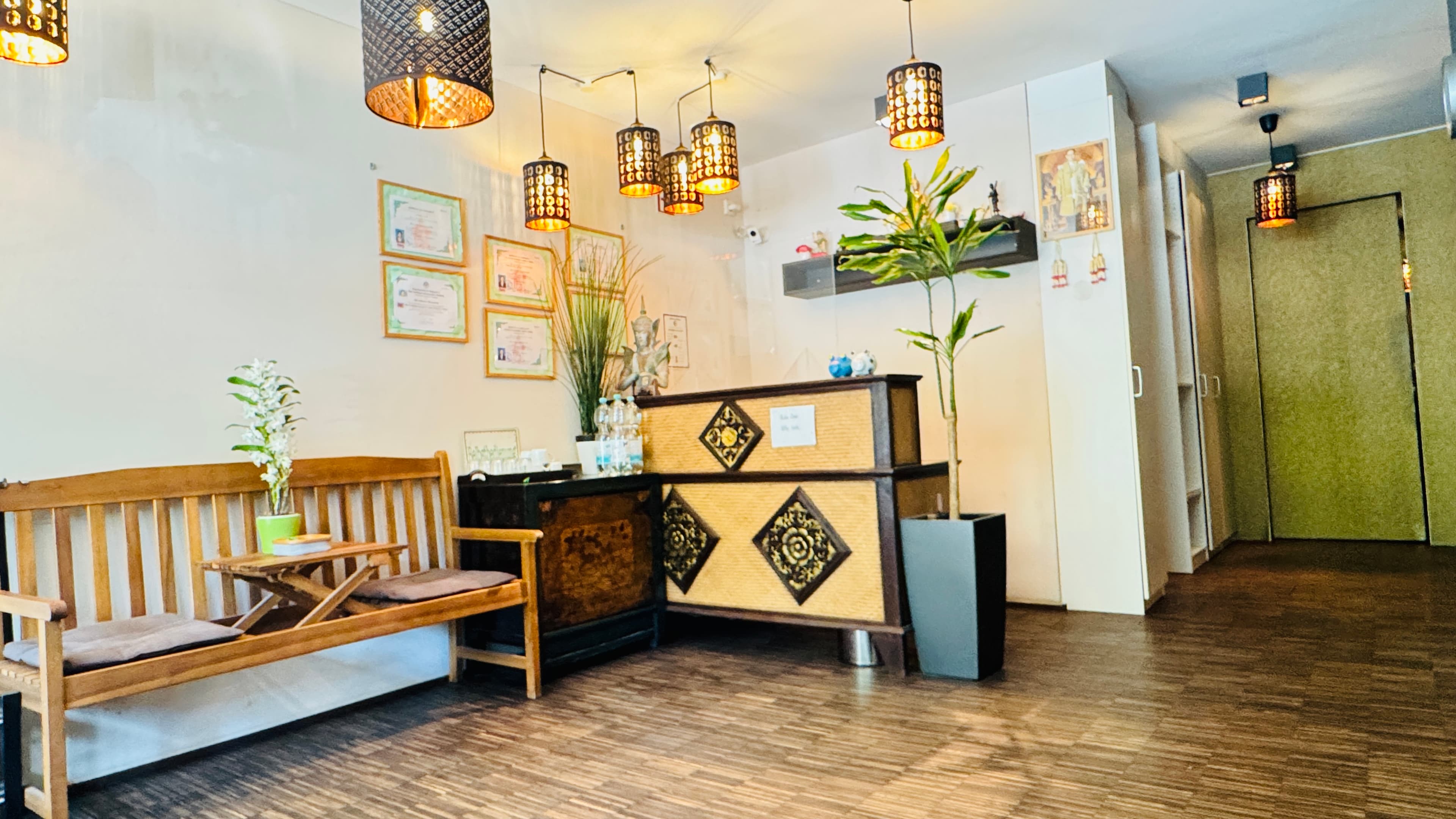 Sunan Thaimassage – Thai Massage in Köln
