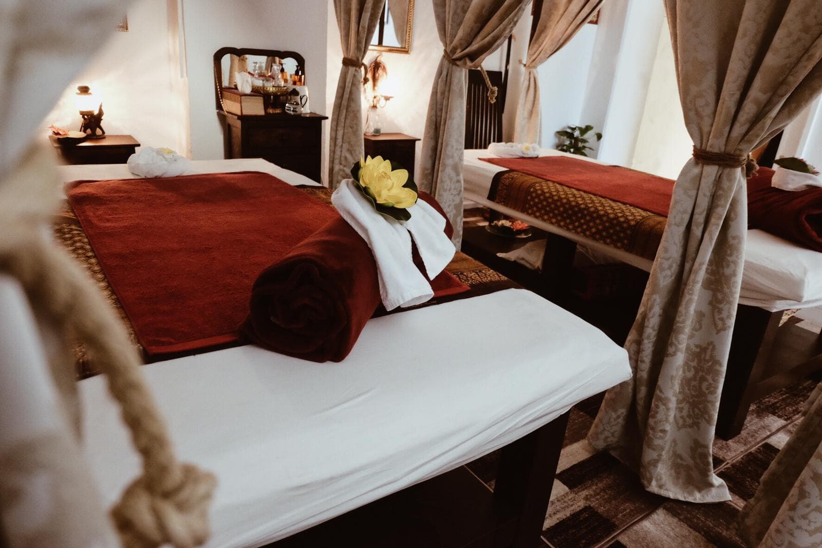 PHO Thai Massage & Medizinische Fußpflege – Thai Massage in Neuss