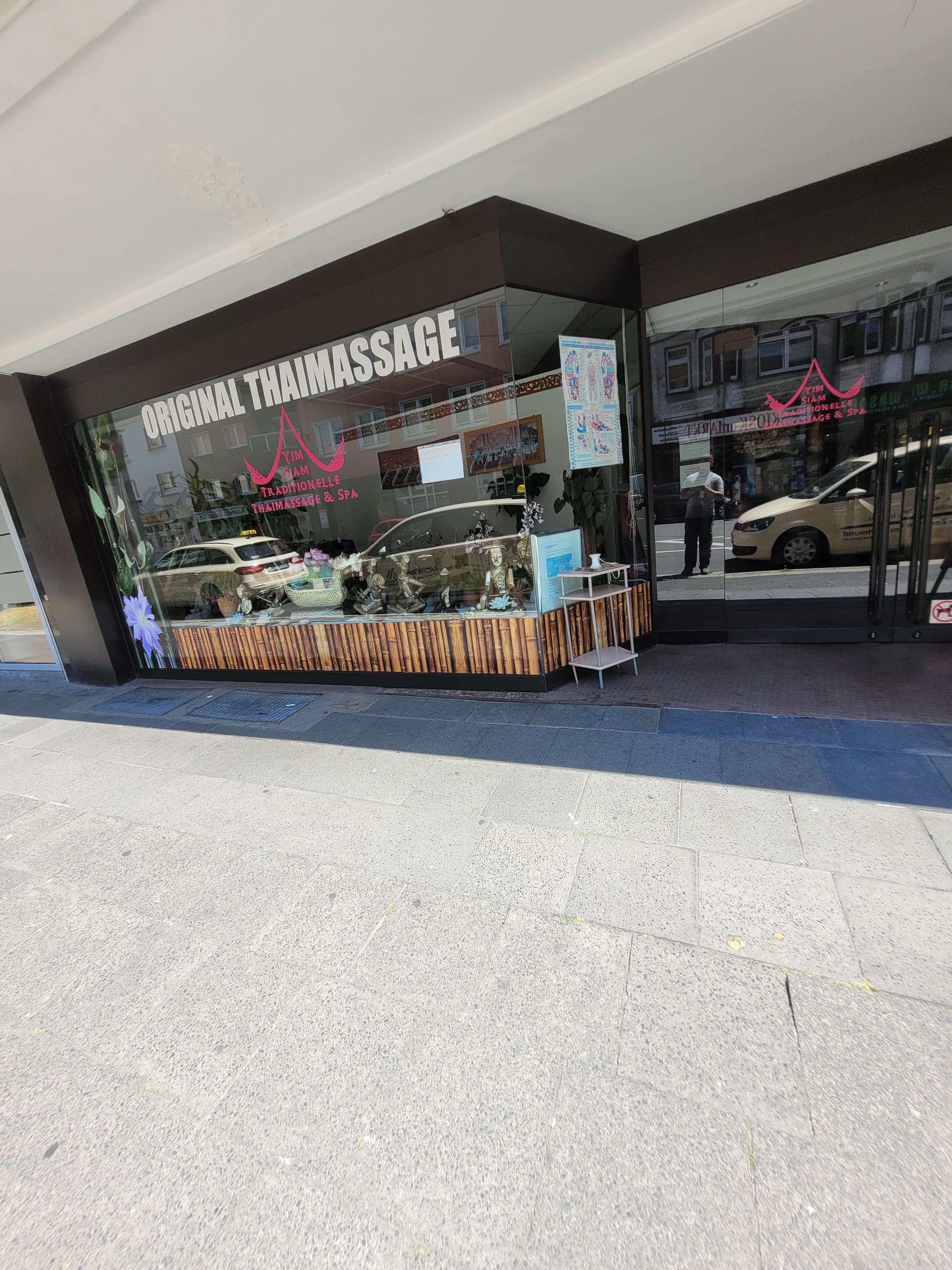 Foto 3 von YIM SIAM TRATITIONELLE THAIMASSAGE & SPA