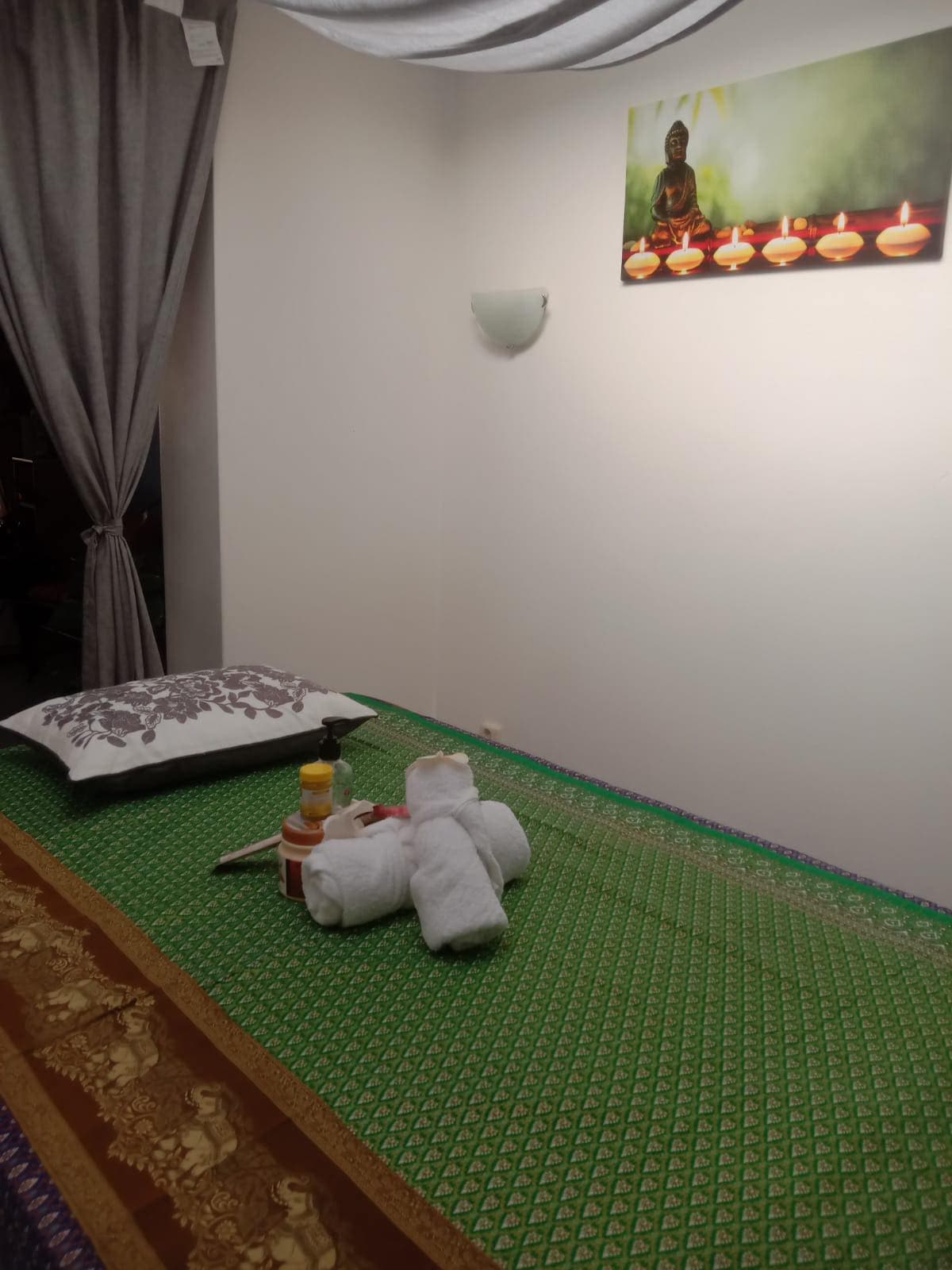 Foto 2 van Homethaimassage