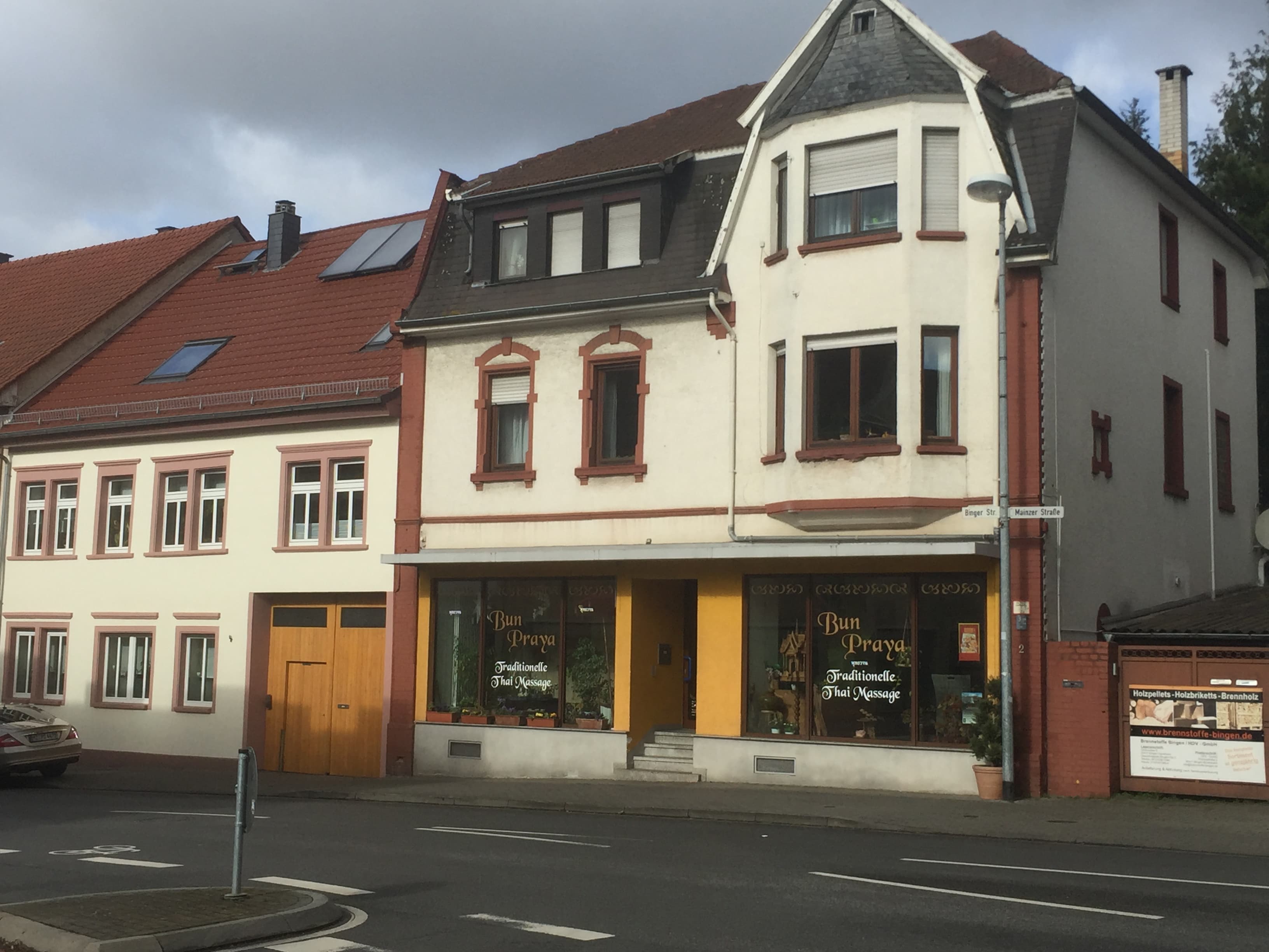 Foto 2 von Bun Praya Ingelheim