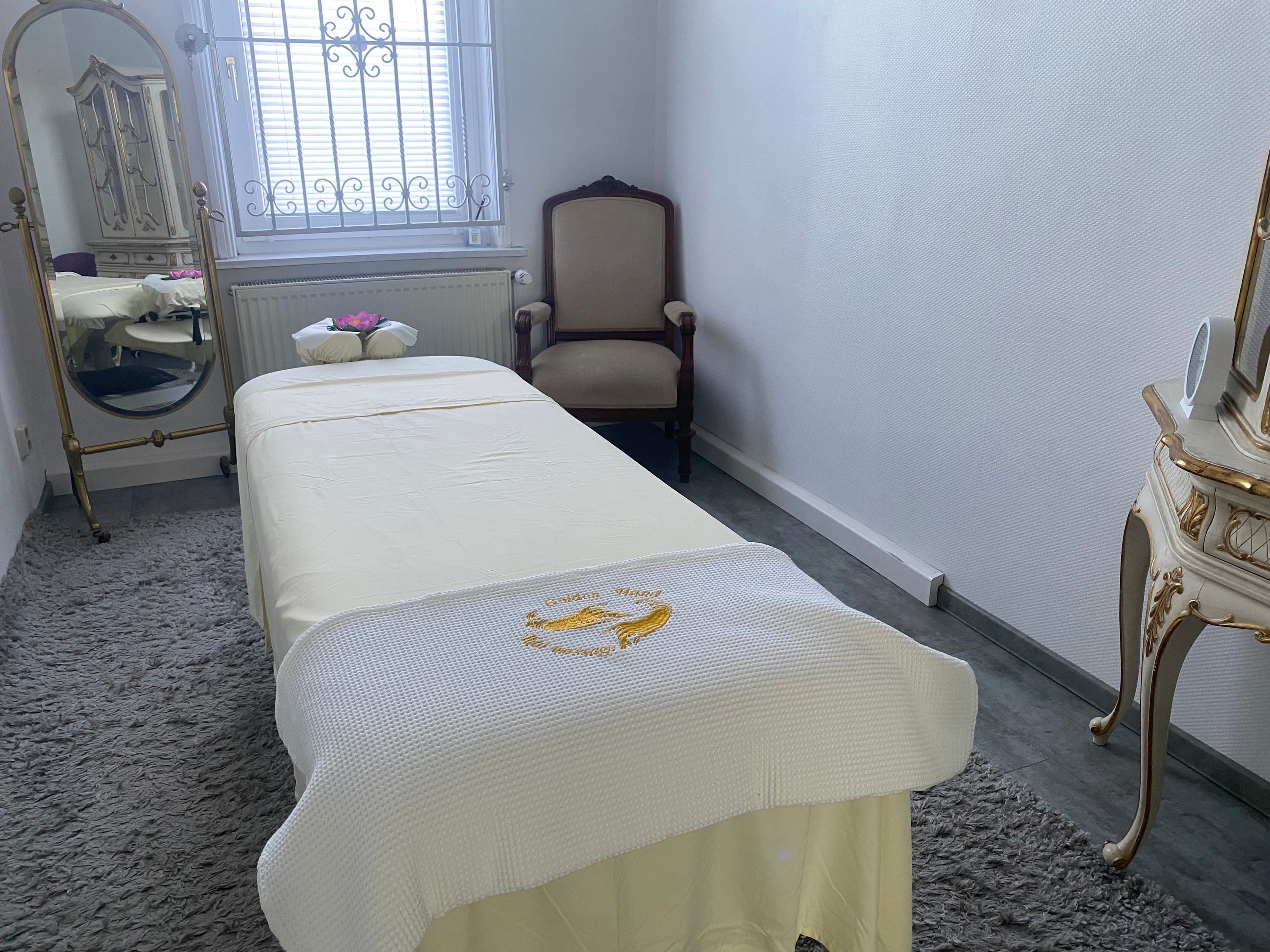 Golden Hand Thai Solution Massage – Premium & Thai Holistic Balance Massage™ – Thai Massage in Halberstadt
