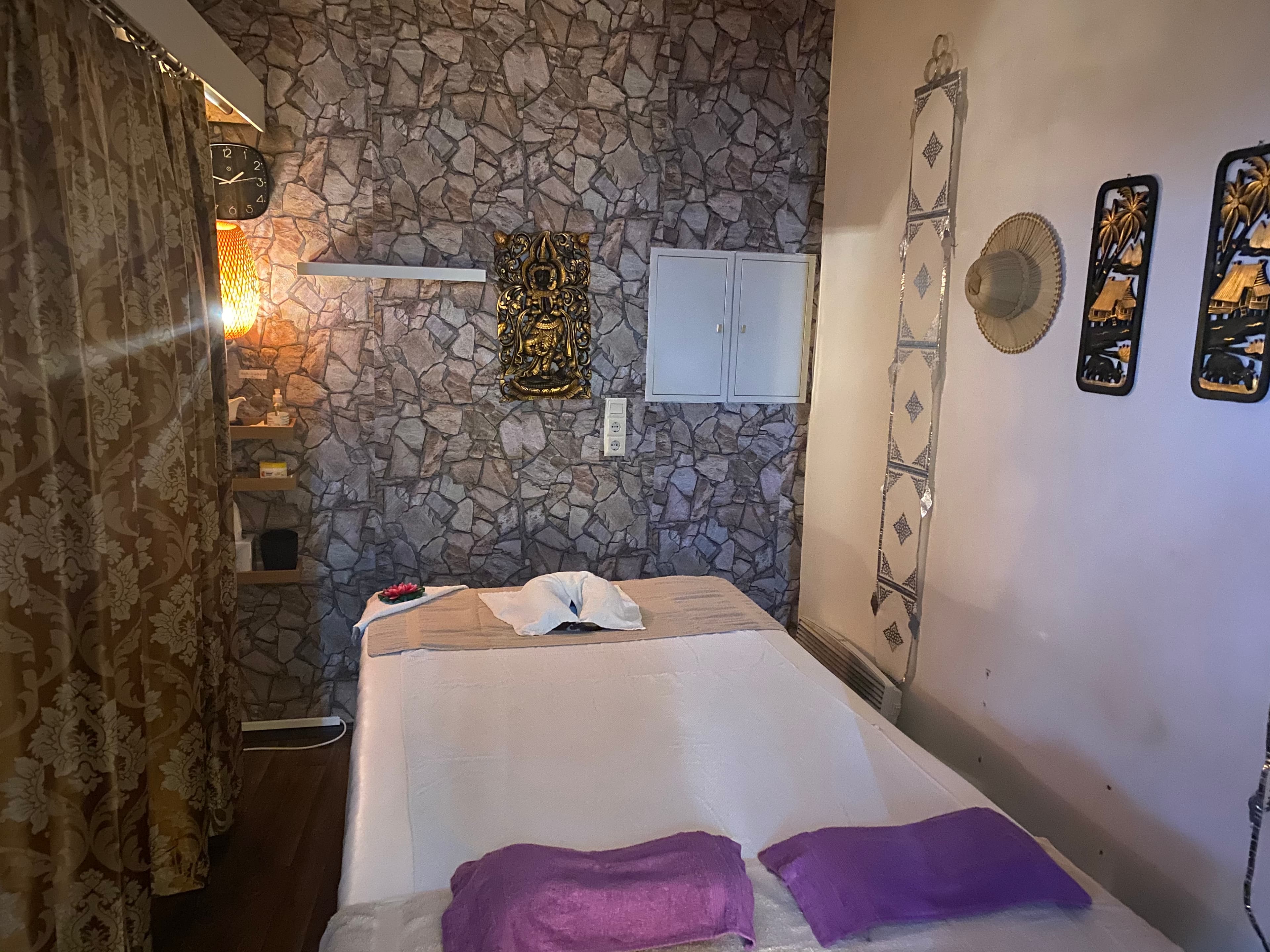 Foto 2 von Royal Thai Massage Goldene Hand