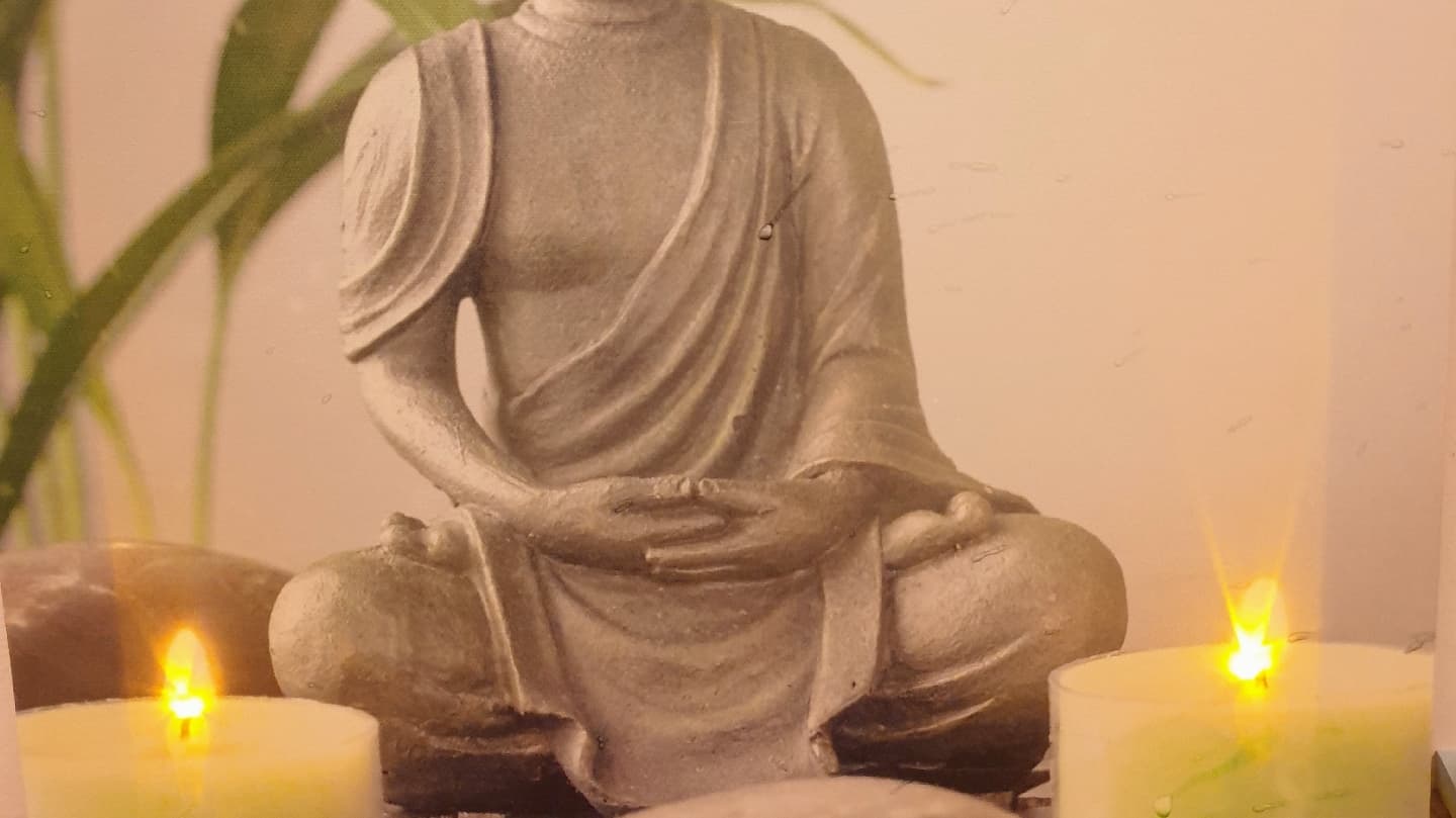 Rose Massage Thaï - Soins traditionnels – massage thaï in Annecy
