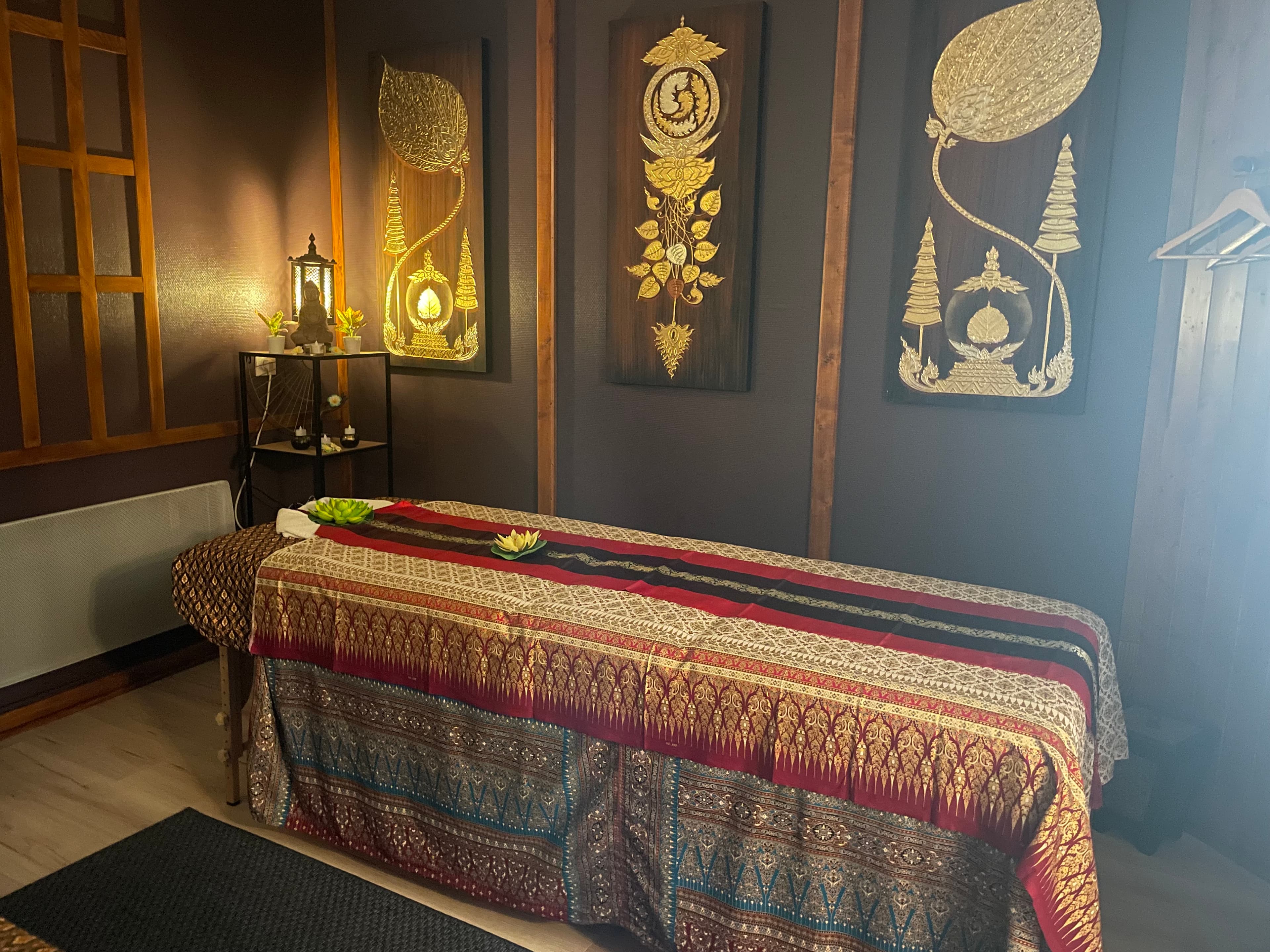 Lan-Na Thaï massage – massage thaï in Bron