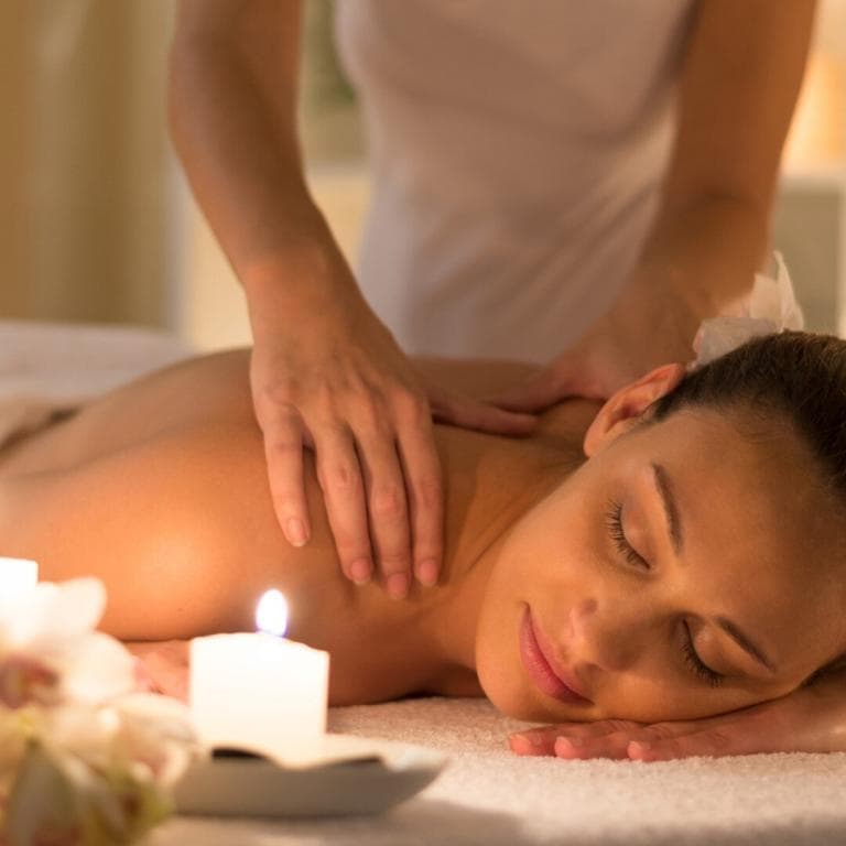 Photo 2 de Lys Rouge massage relaxant 34170
