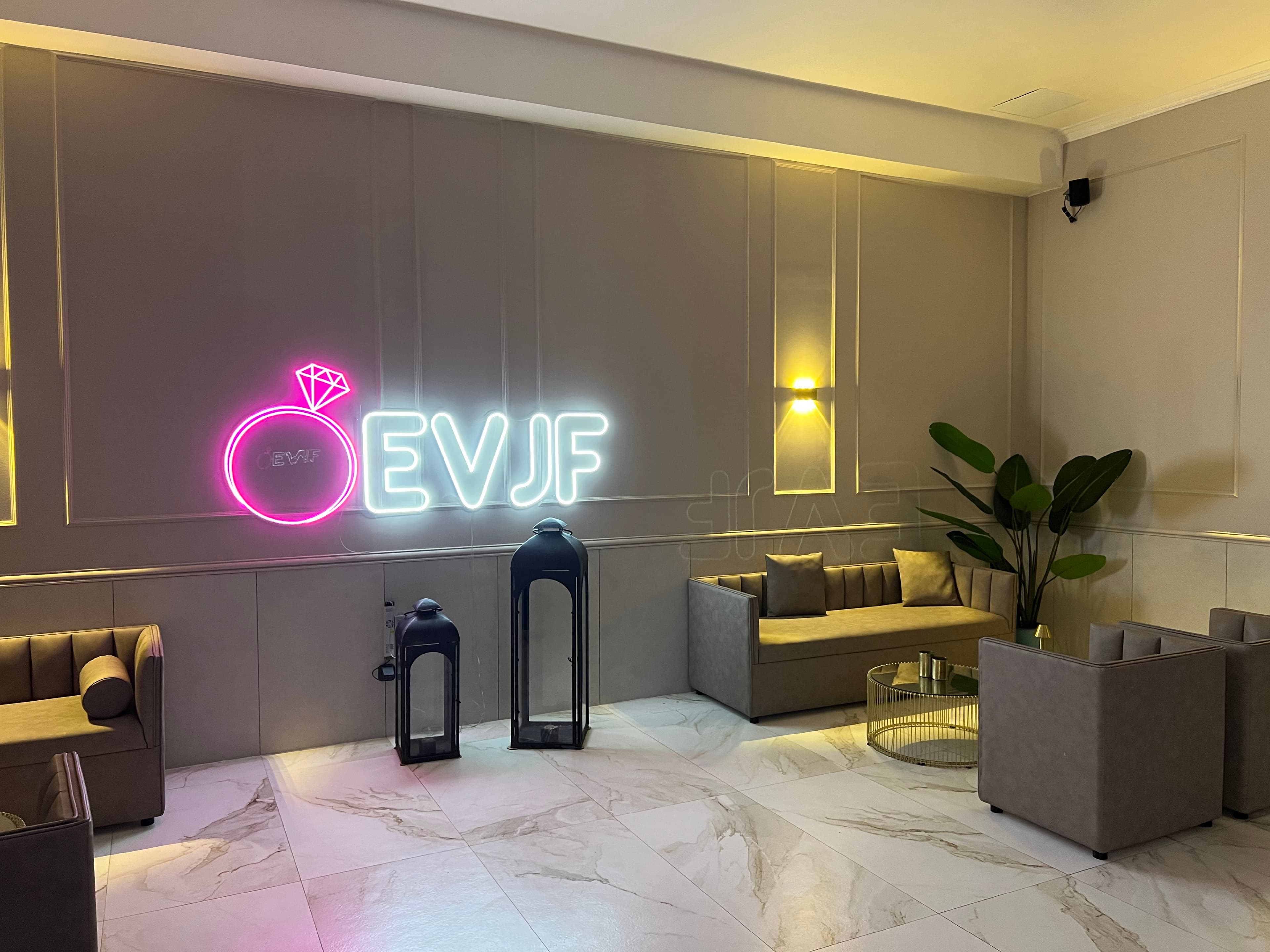 Photo 2 de Secret Place Spa - SPA PRIVATIF - 95 - Ouvert en soirée - EVJF - Piscine - Hammam - Sauna - Espace détente -🏅 île de france
