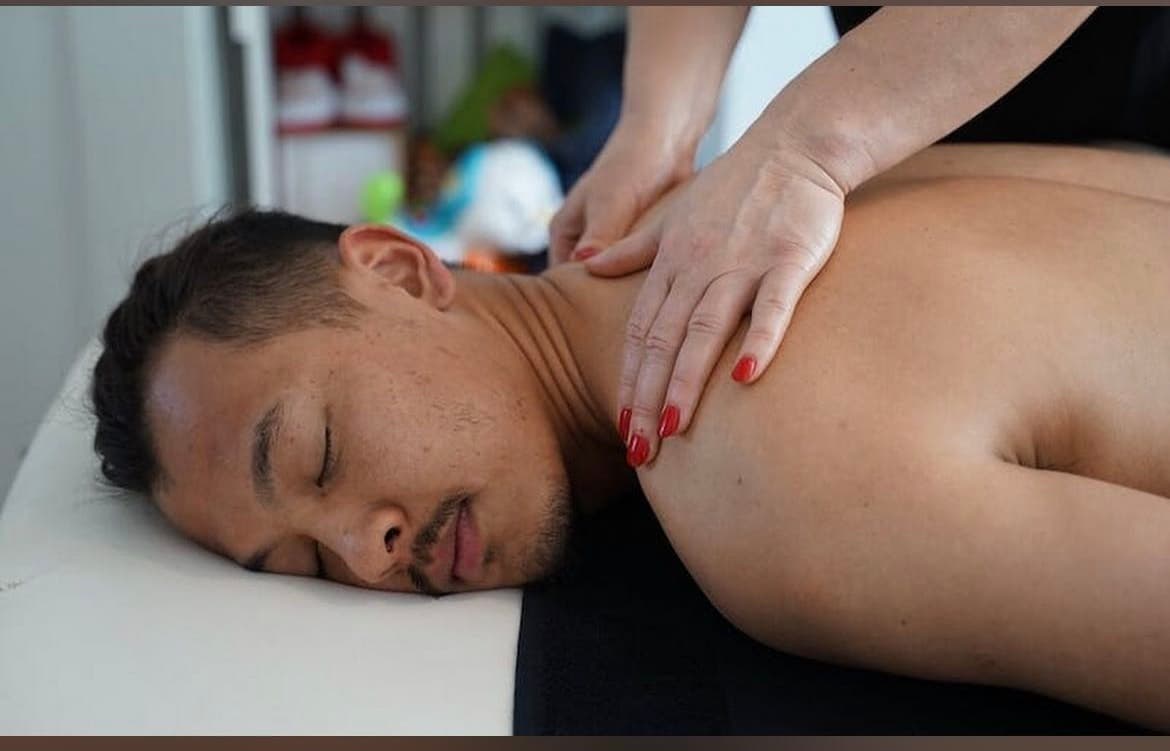 Photo 3 de SOPHIE JASMIN massage Paris 17