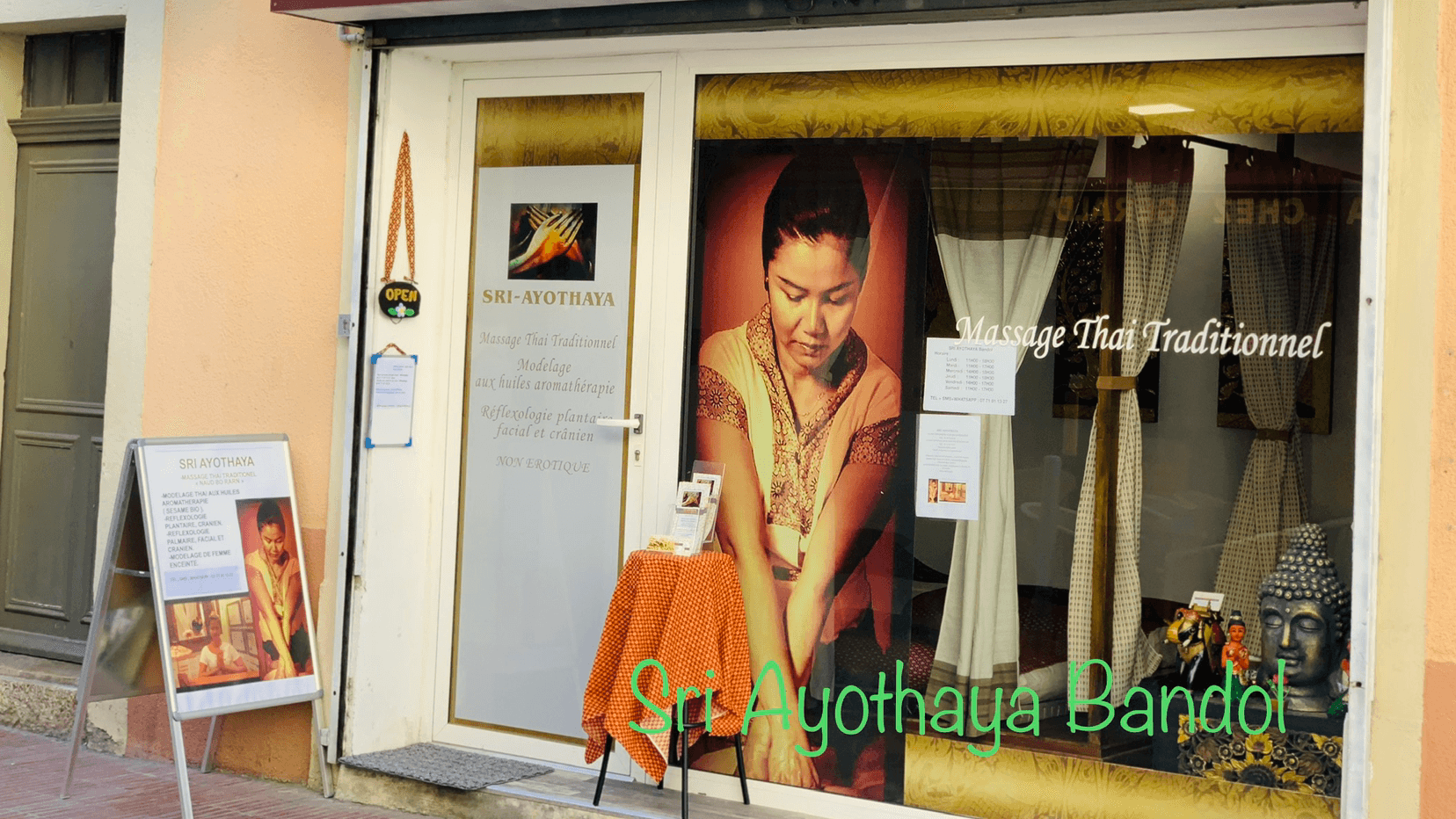 Photo 2 de SRI-AYOTHAYA Bandol